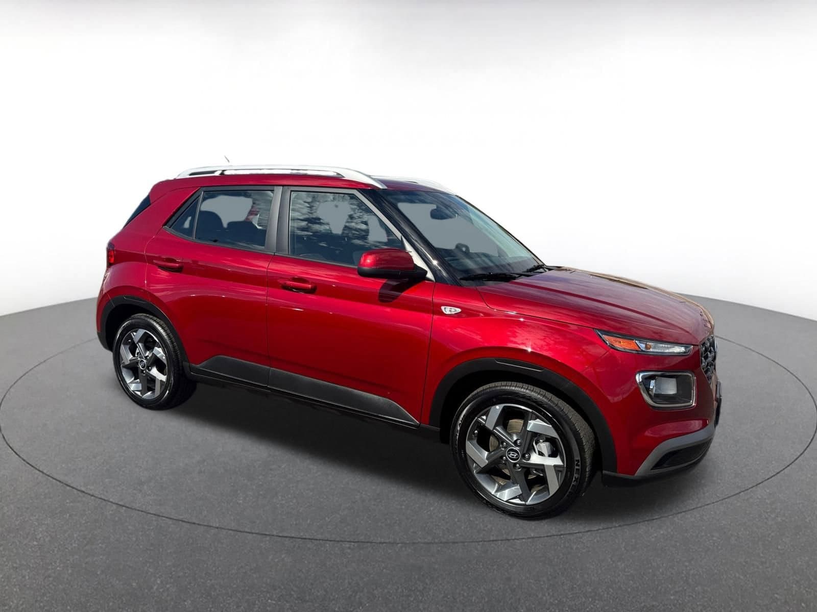 Thumbnail: 2025 Hyundai Venue - 1