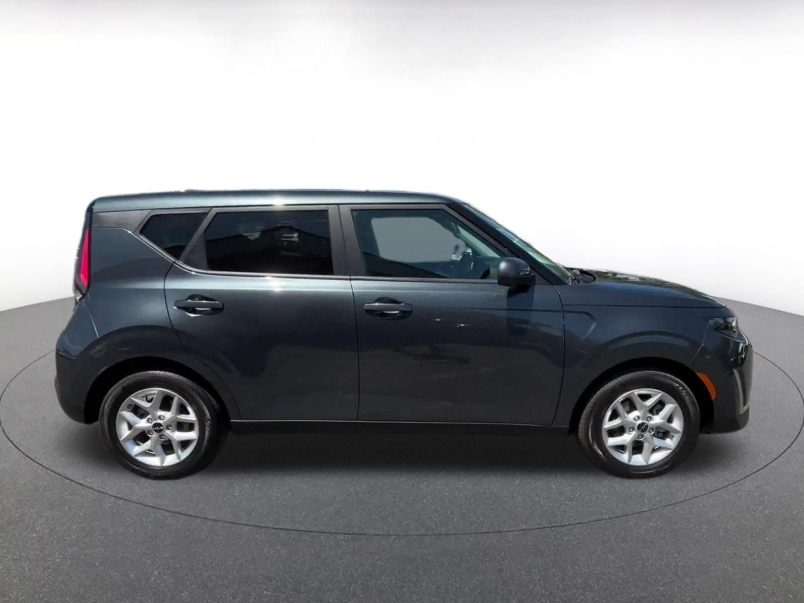 Thumbnail: 2025 Kia Soul - 16