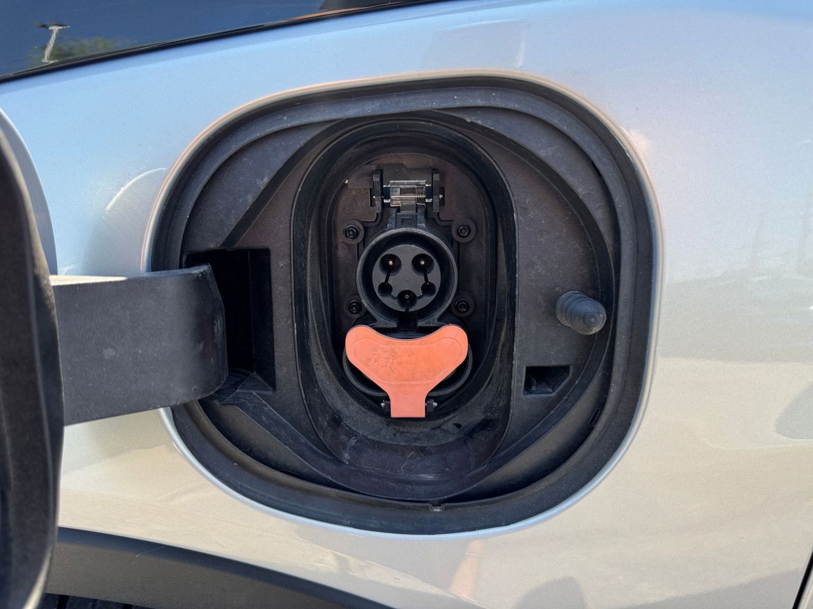 Thumbnail: 2023 Chevrolet Bolt EV - 23