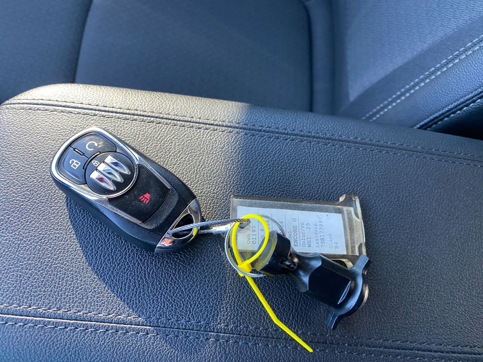 Thumbnail: 2025 Buick Encore GX - 21