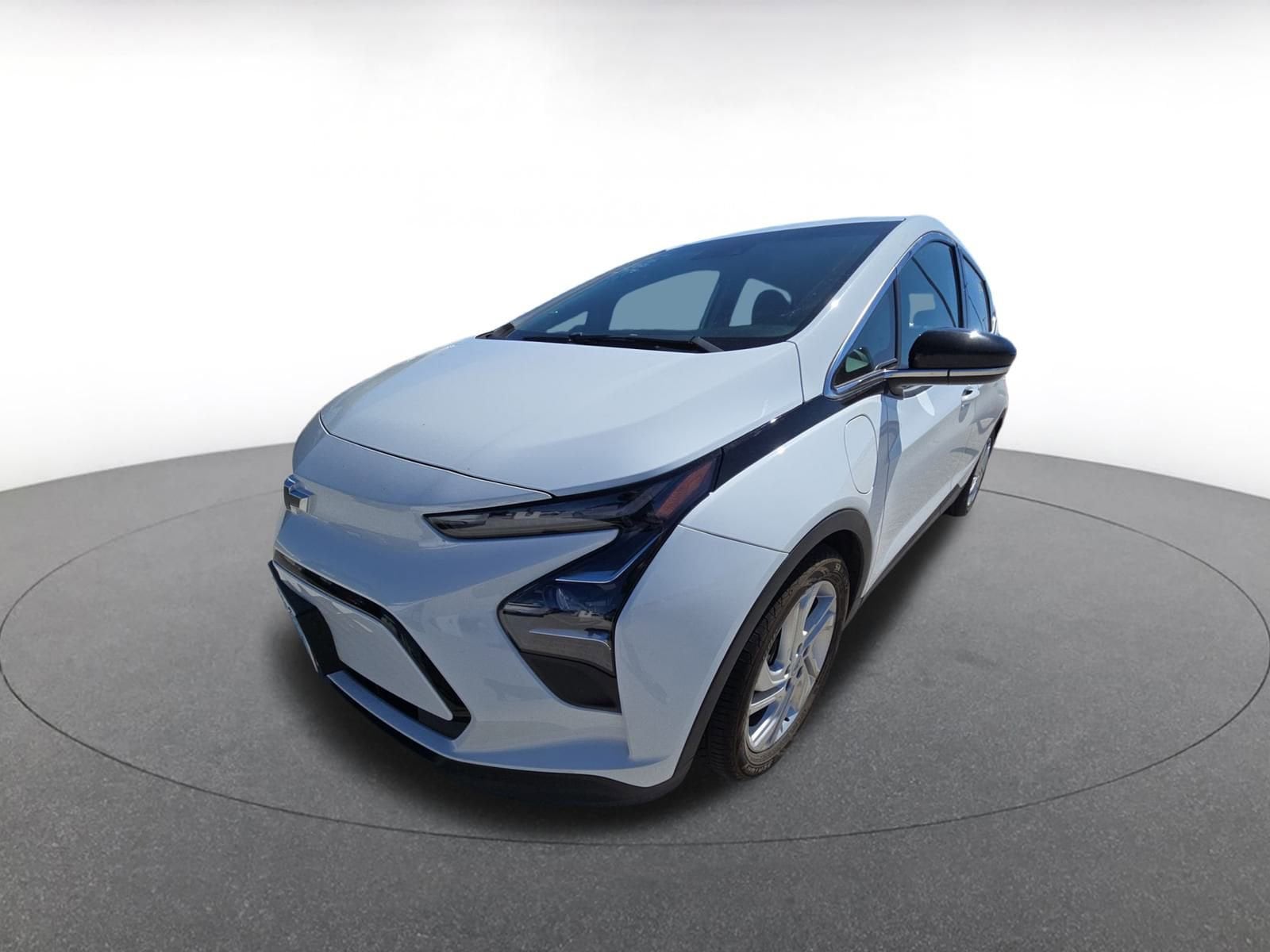 Thumbnail: 2023 Chevrolet Bolt EV - 5
