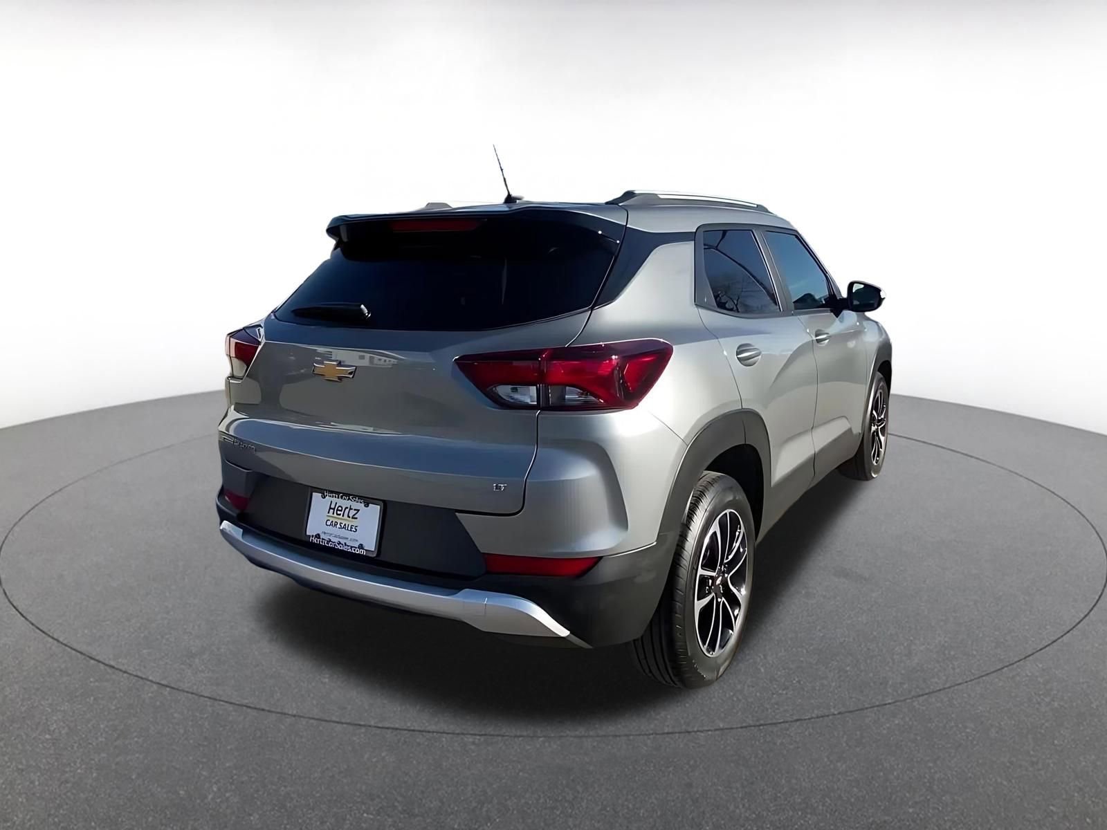 Thumbnail: 2025 Chevrolet TrailBlazer - 14