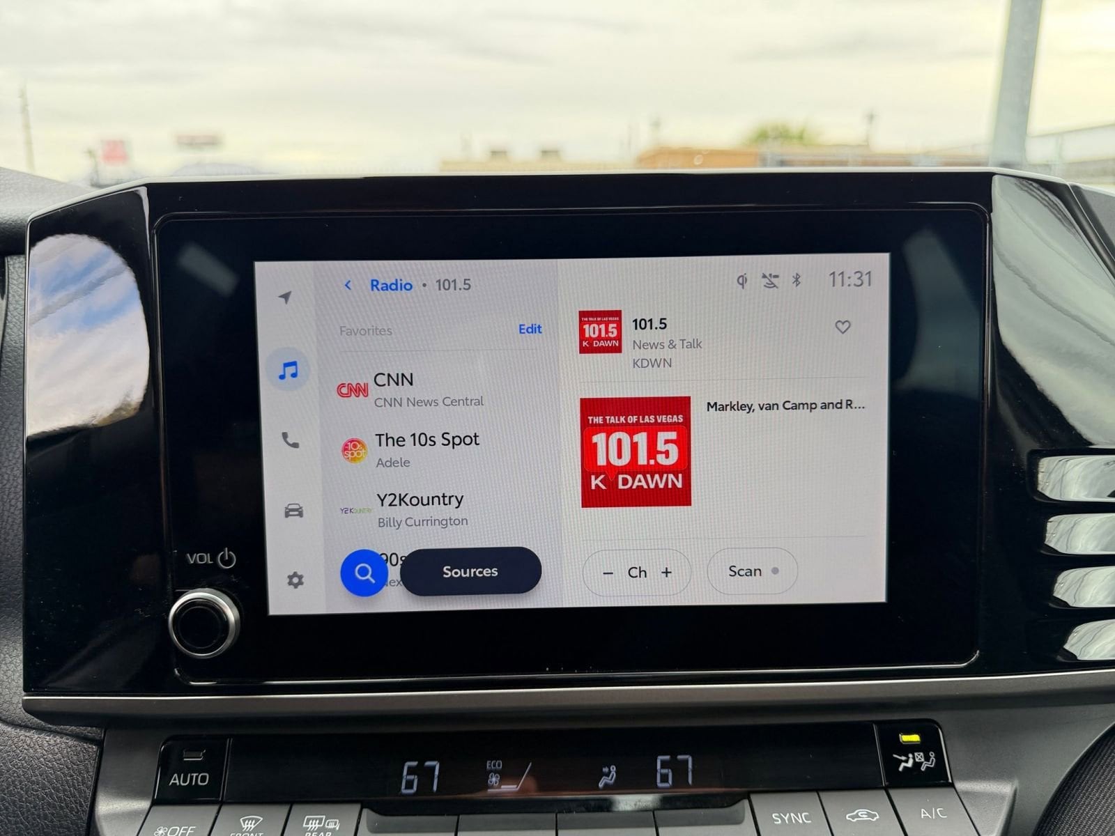 Thumbnail: 2025 Toyota Camry - 21