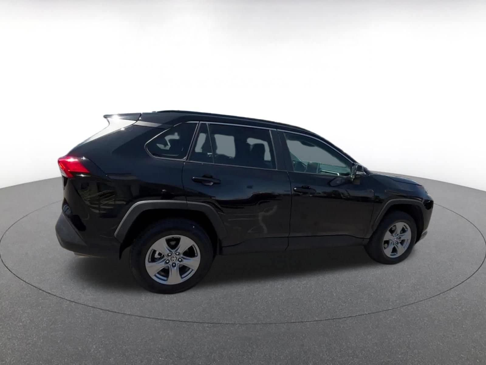 Thumbnail: 2025 Toyota RAV4 - 12