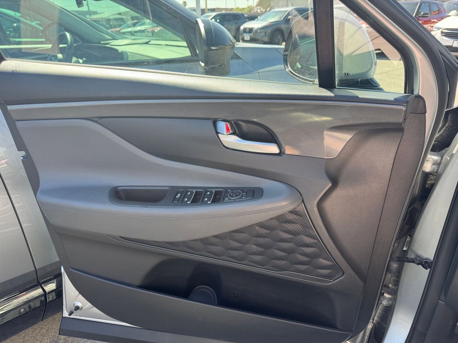 Thumbnail: 2023 Hyundai Santa Fe - 20