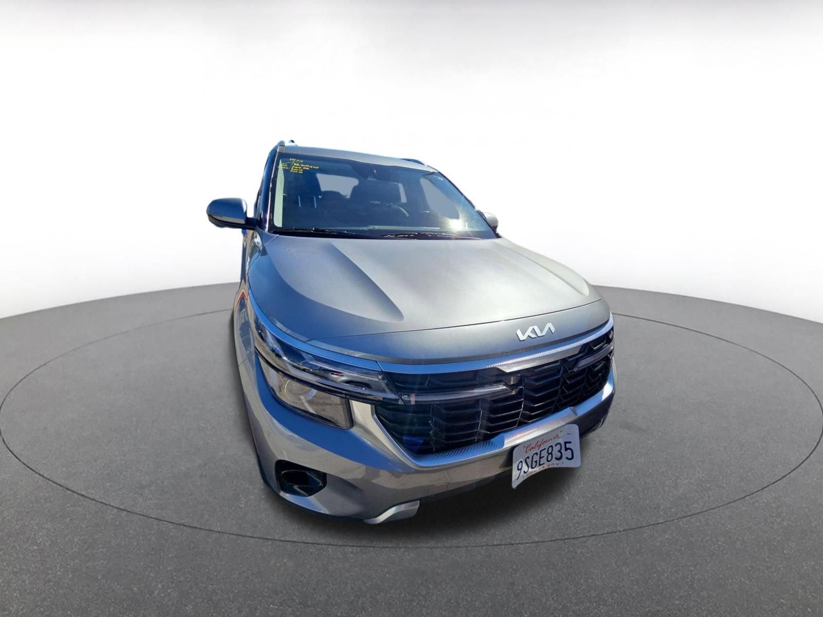 Thumbnail: 2025 Kia Seltos - 3