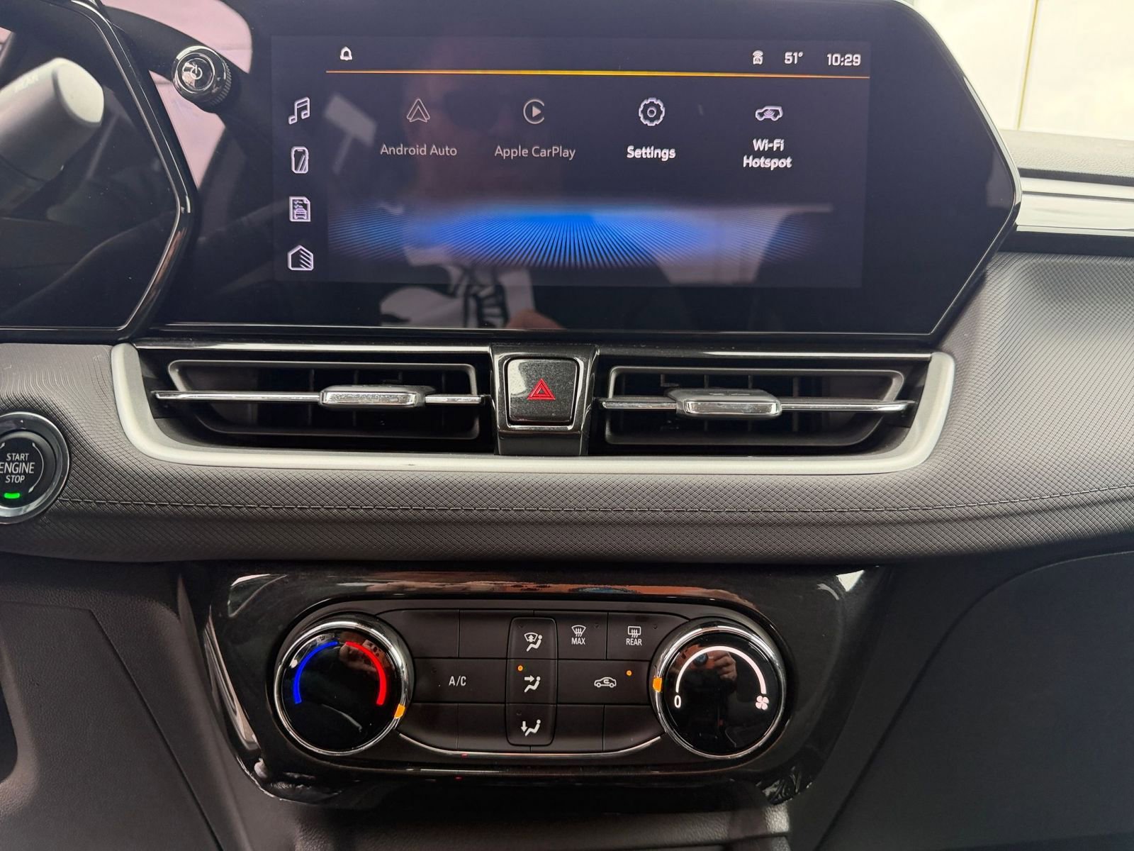 Thumbnail: 2025 Chevrolet TrailBlazer - 18