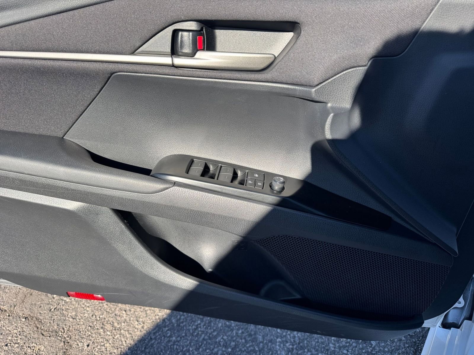 Thumbnail: 2025 Toyota Camry - 20