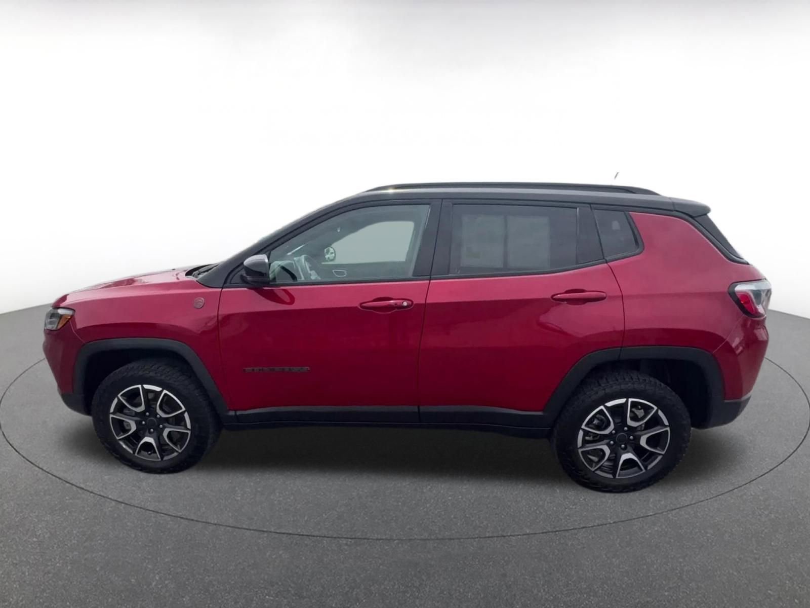 Thumbnail: 2025 Jeep Compass - 9