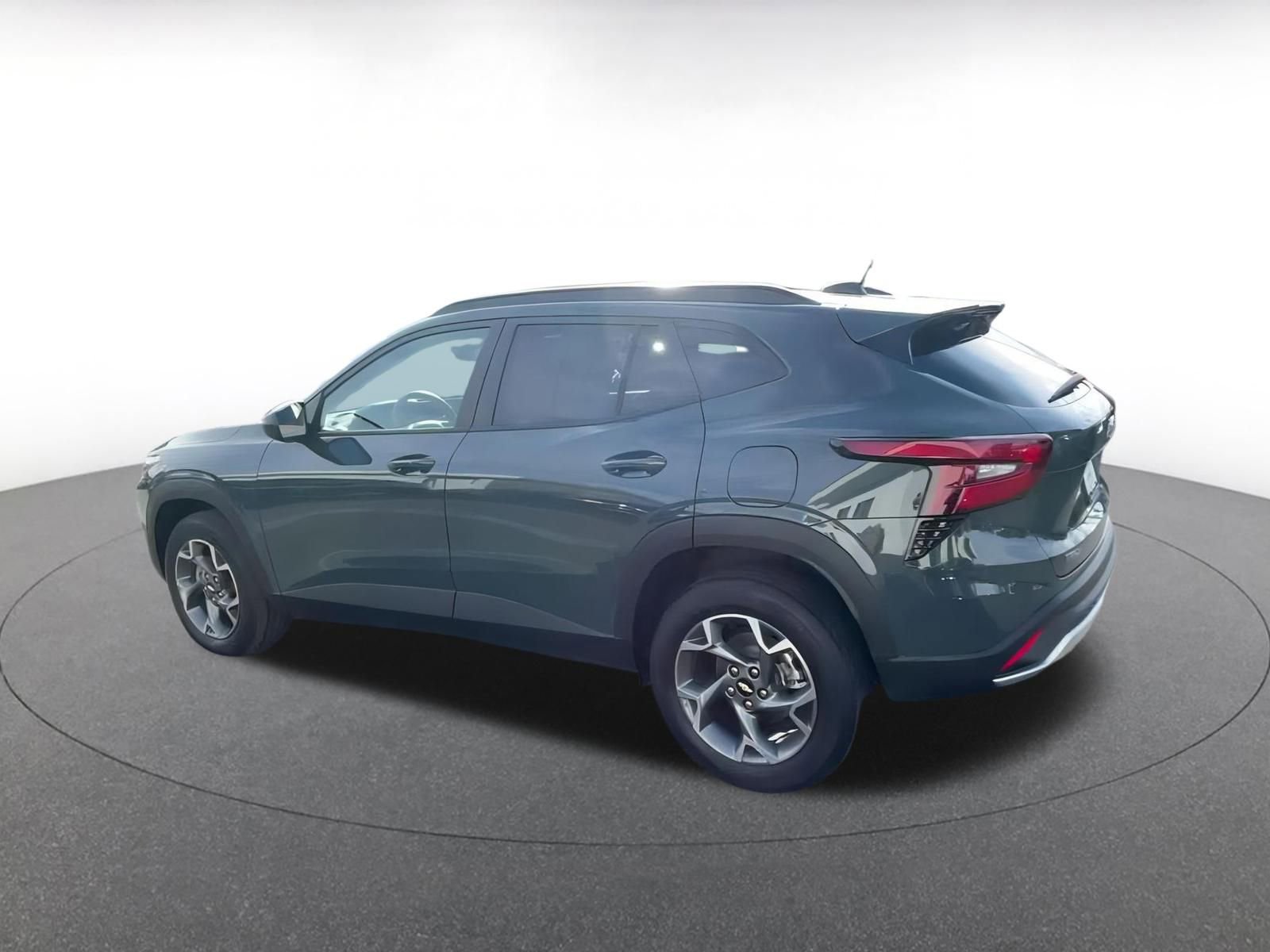 Thumbnail: 2025 Chevrolet Trax - 10