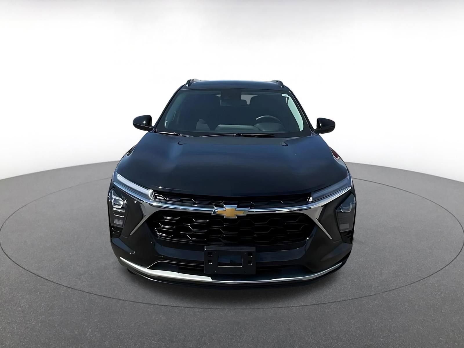 Thumbnail: 2025 Chevrolet Trax - 4