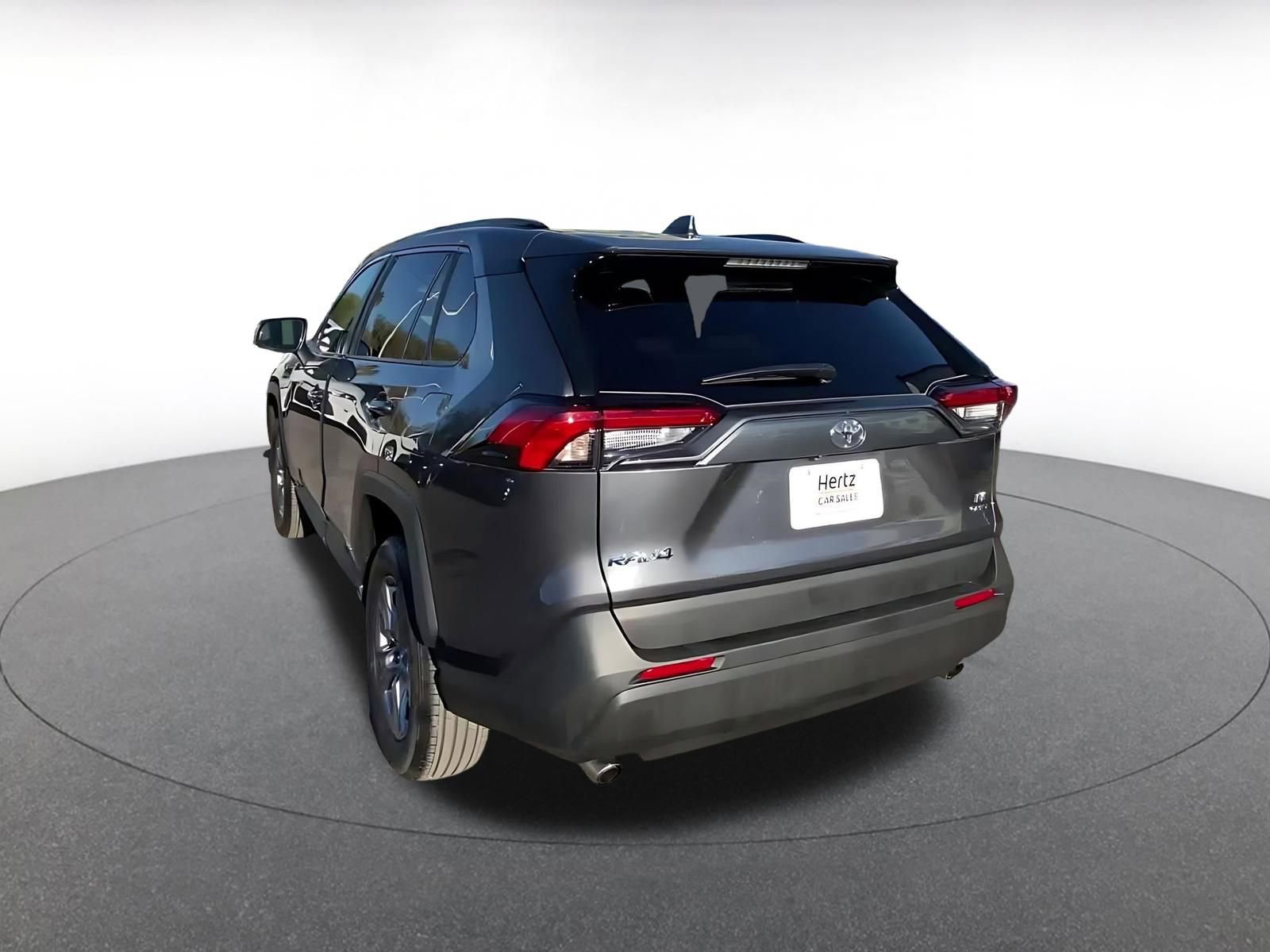 Thumbnail: 2025 Toyota RAV4 - 11