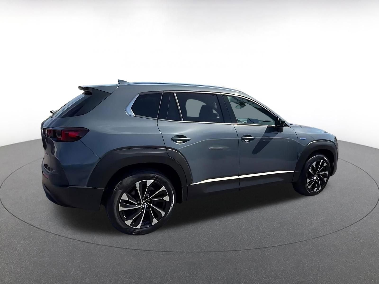 Thumbnail: 2025 Mazda CX-50 - 14