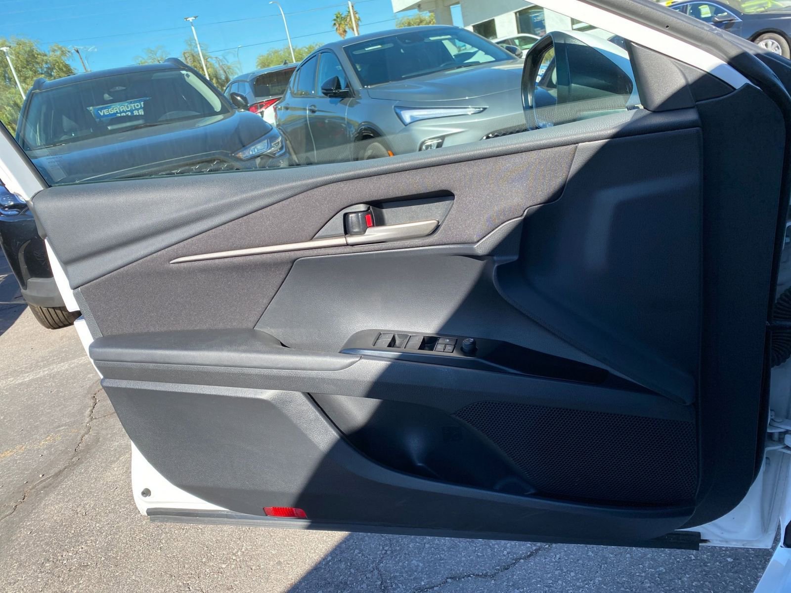 Thumbnail: 2025 Toyota Camry - 20