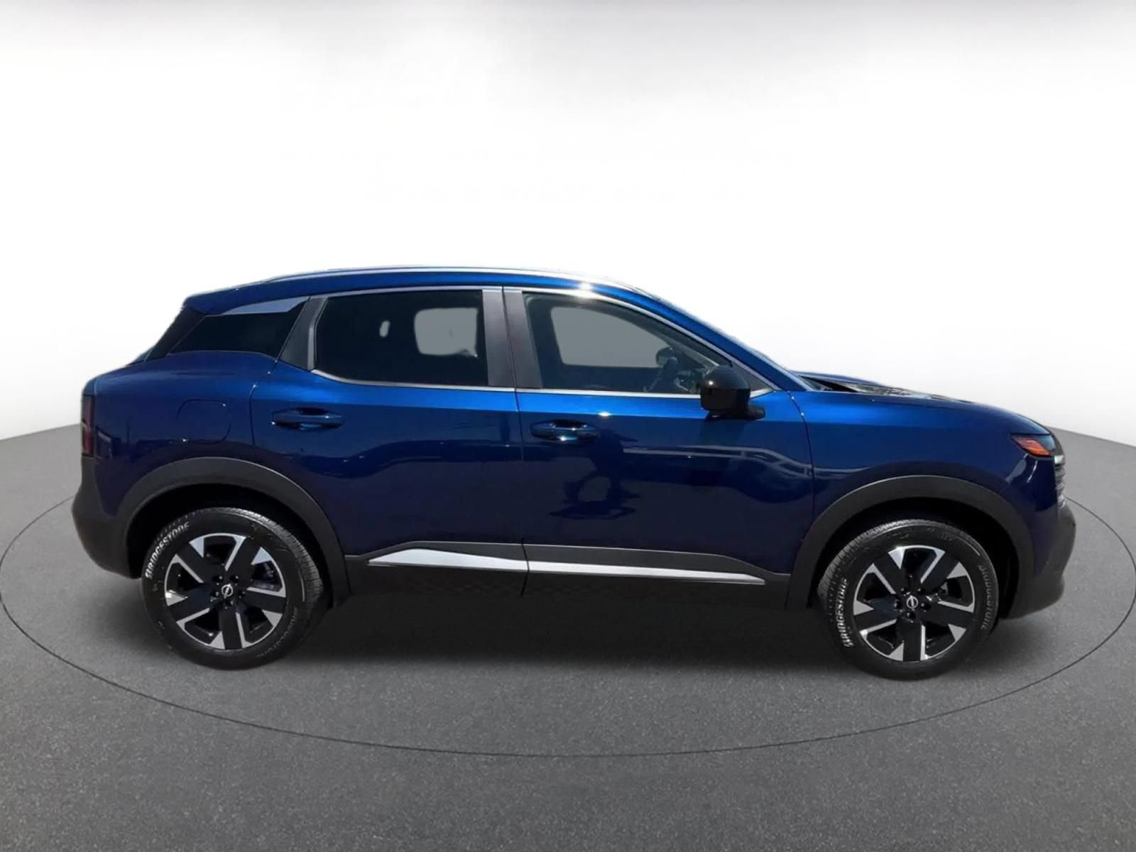 Thumbnail: 2026 Nissan Kicks - 15