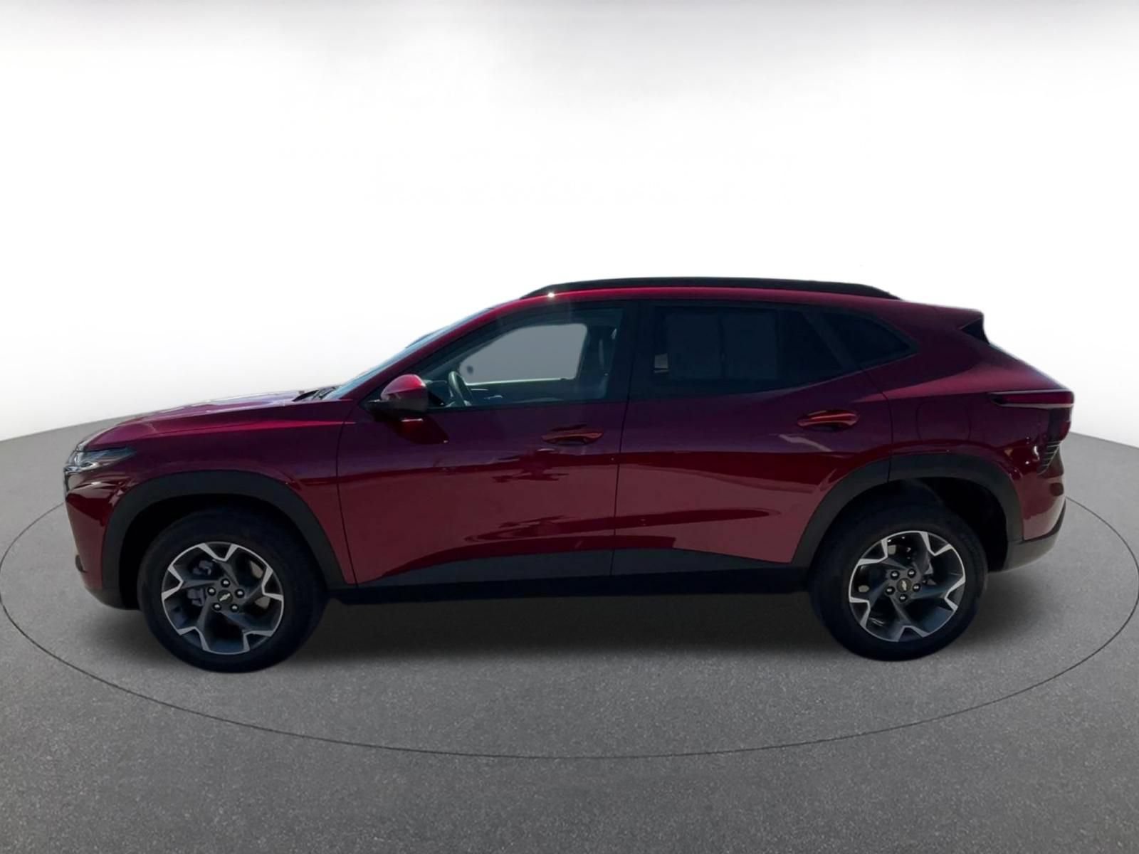 Thumbnail: 2025 Chevrolet Trax - 9