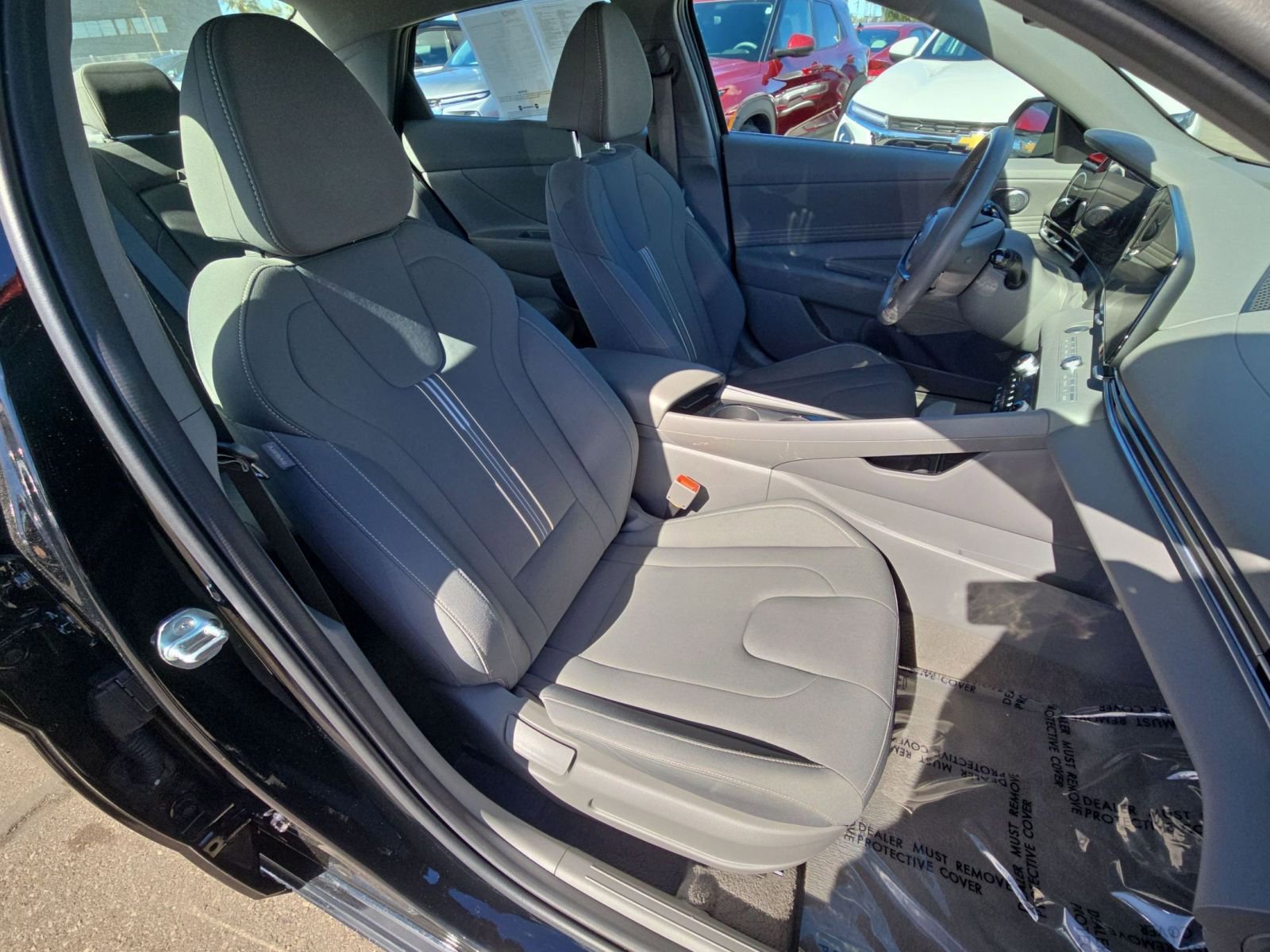 Thumbnail: 2025 Hyundai Elantra - 17