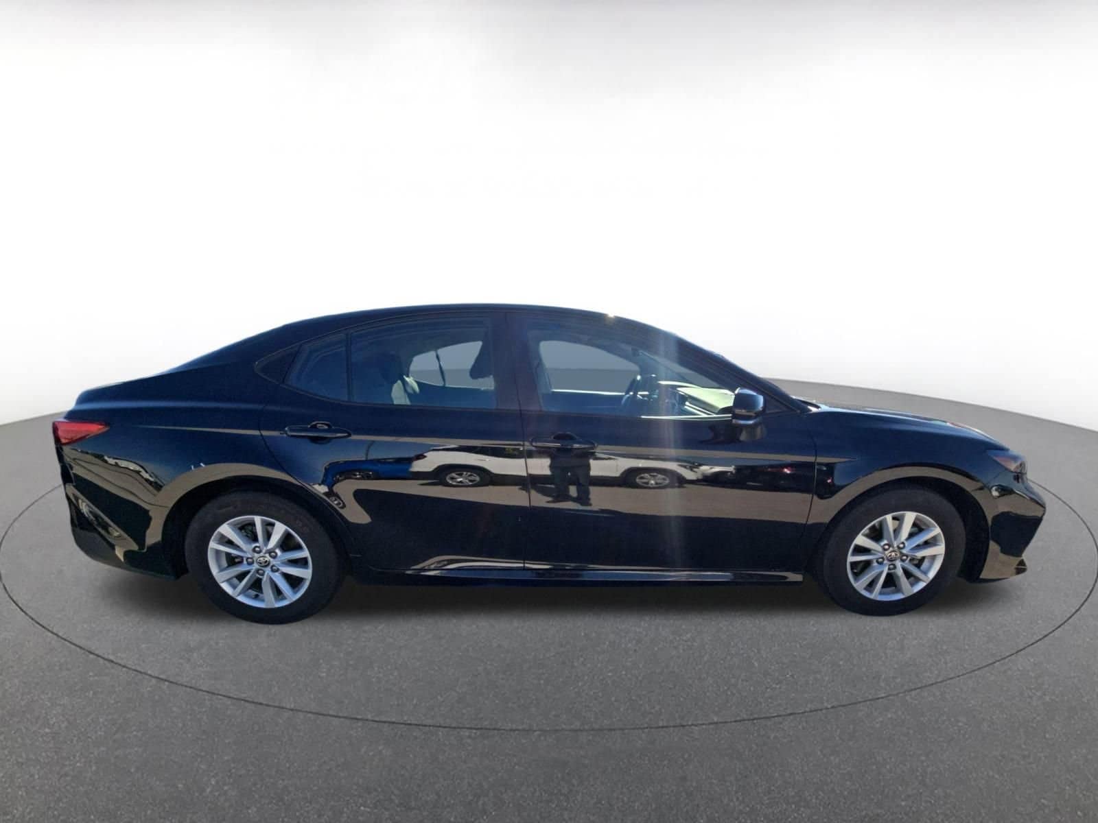 Thumbnail: 2025 Toyota Camry - 9