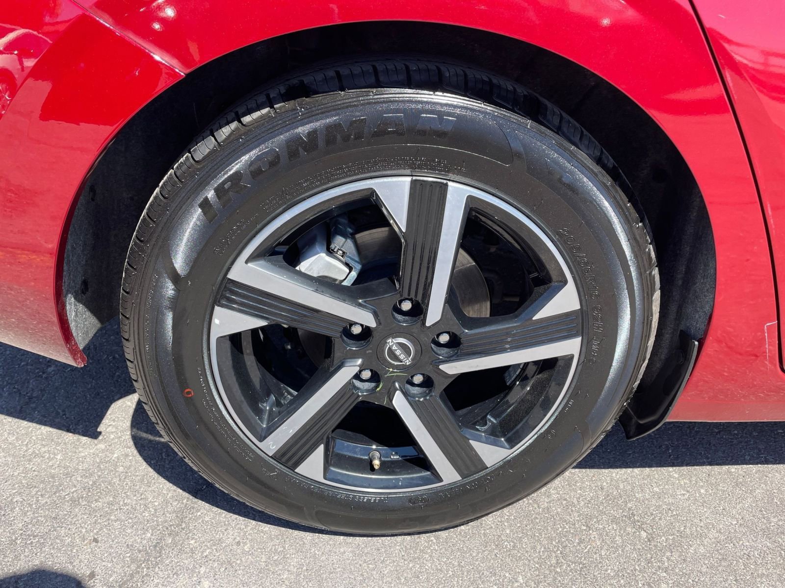 Thumbnail: 2024 Nissan Sentra - 30