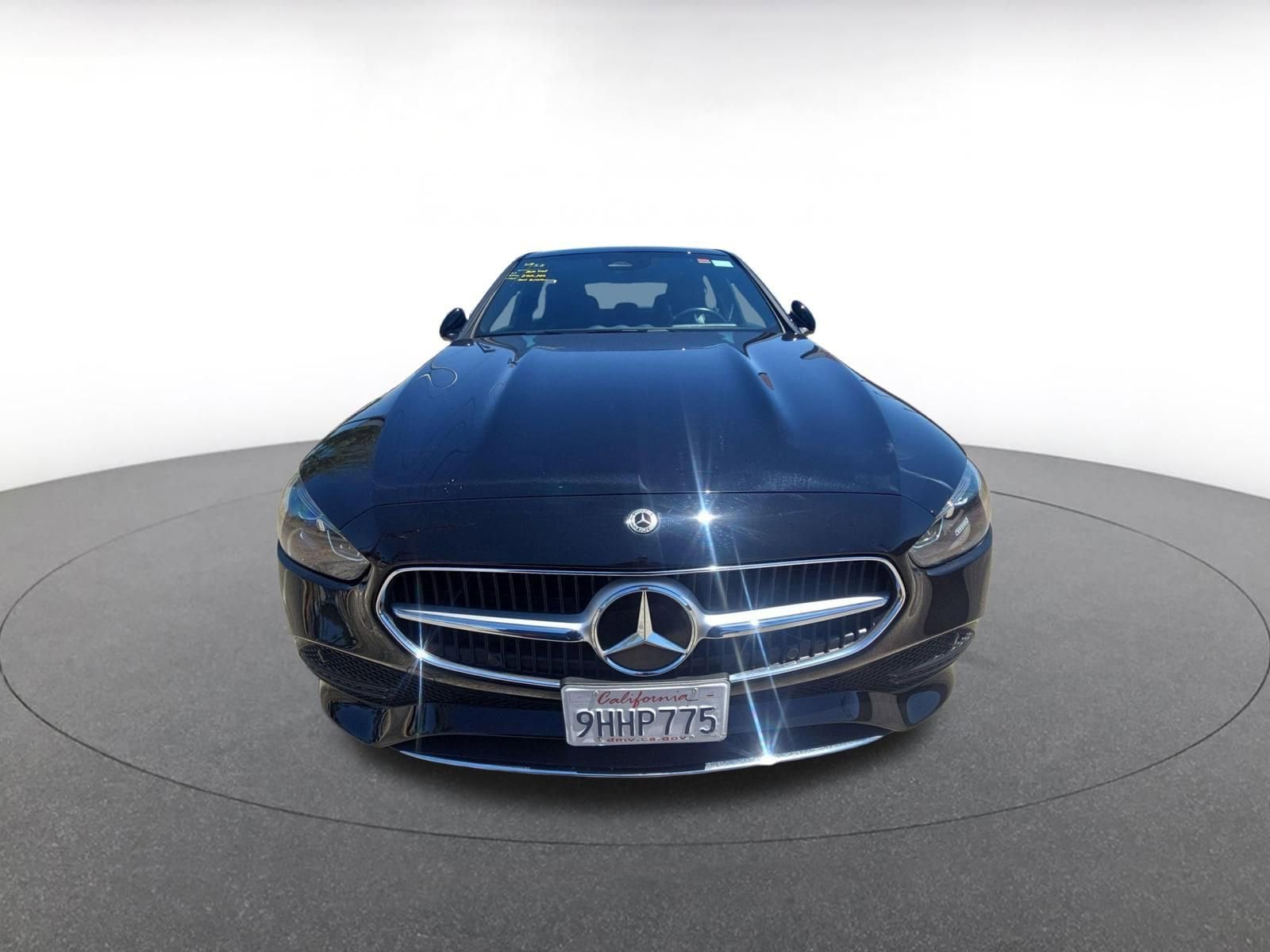 Thumbnail: 2024 Mercedes-Benz C-Class - 3