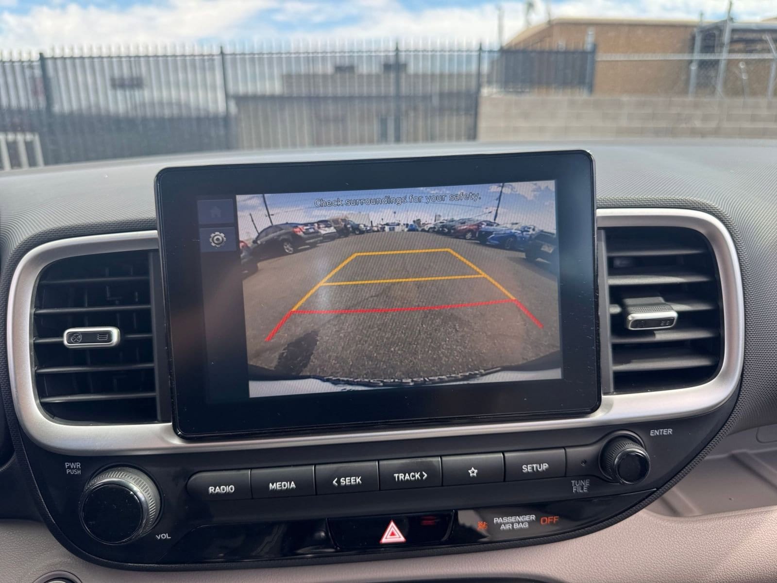 Thumbnail: 2025 Hyundai Venue - 17