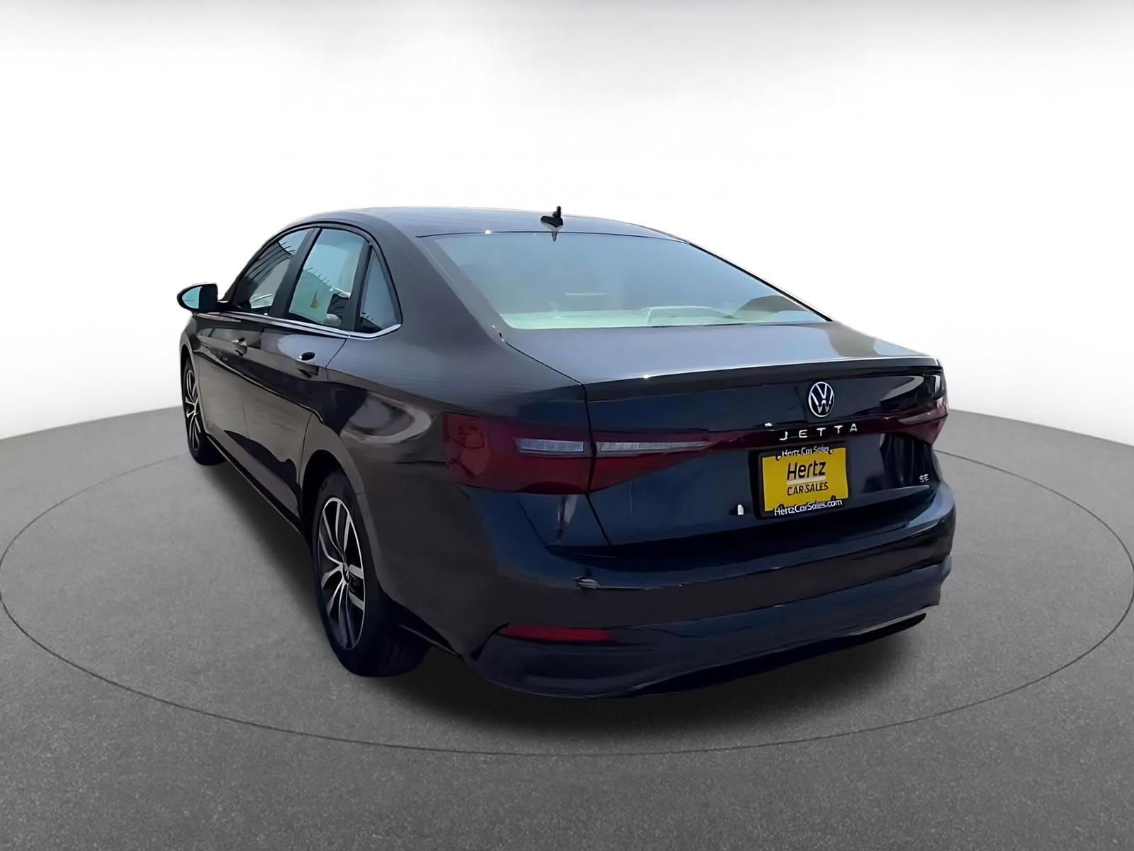 Thumbnail: 2025 Volkswagen Jetta - 11