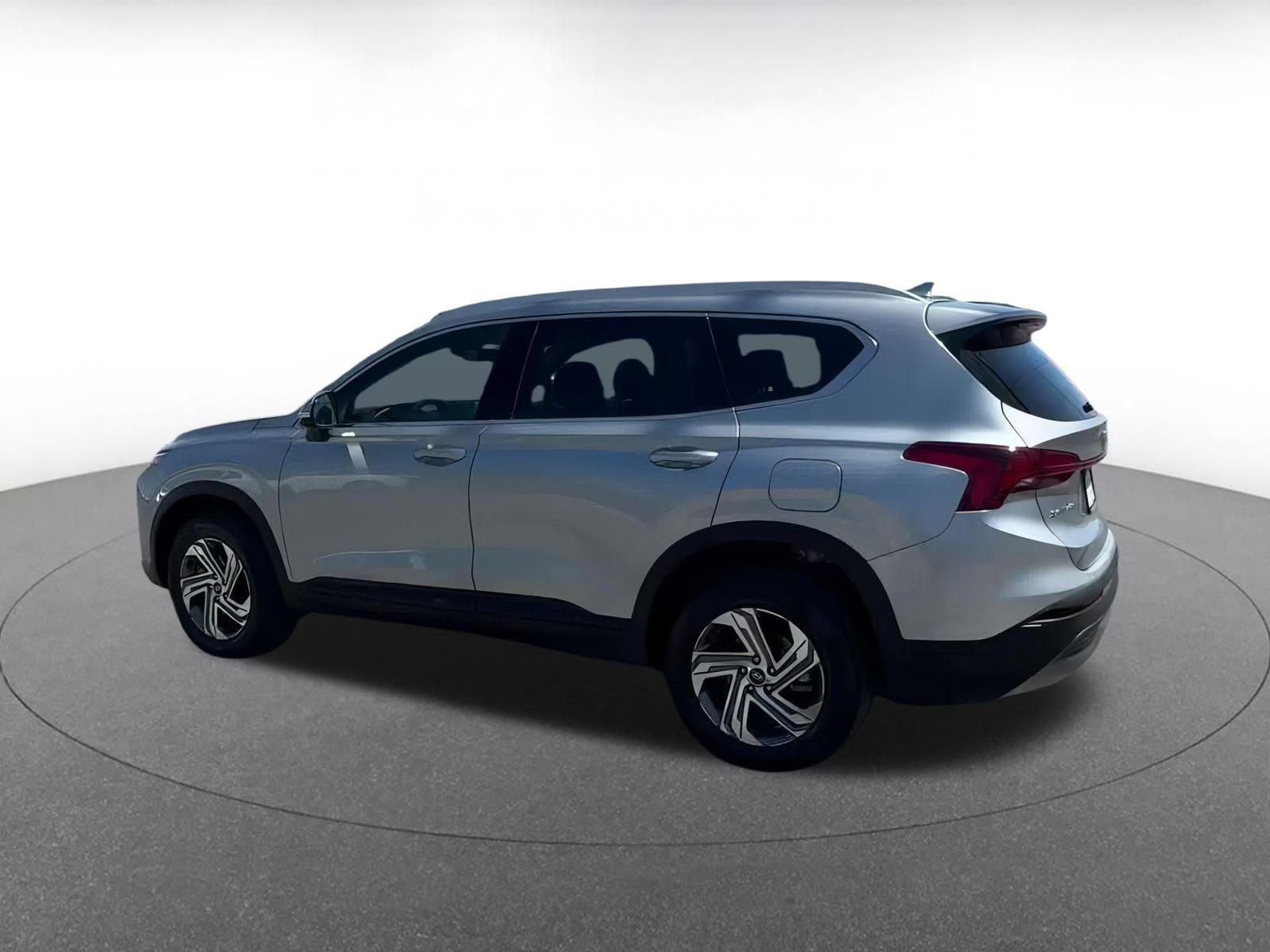 Thumbnail: 2023 Hyundai Santa Fe - 10