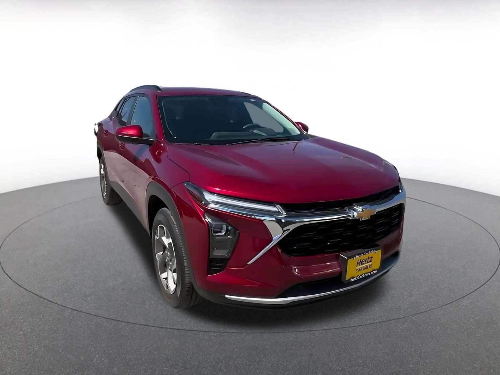 Thumbnail: 2025 Chevrolet Trax - 3