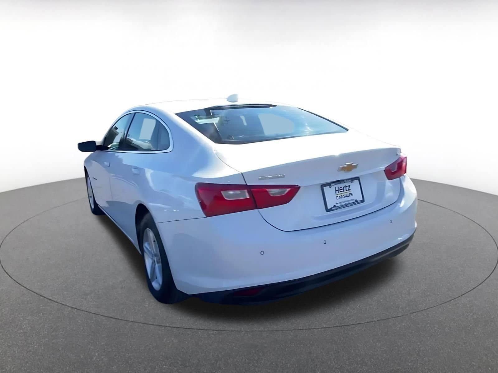 Thumbnail: 2024 Chevrolet Malibu - 11