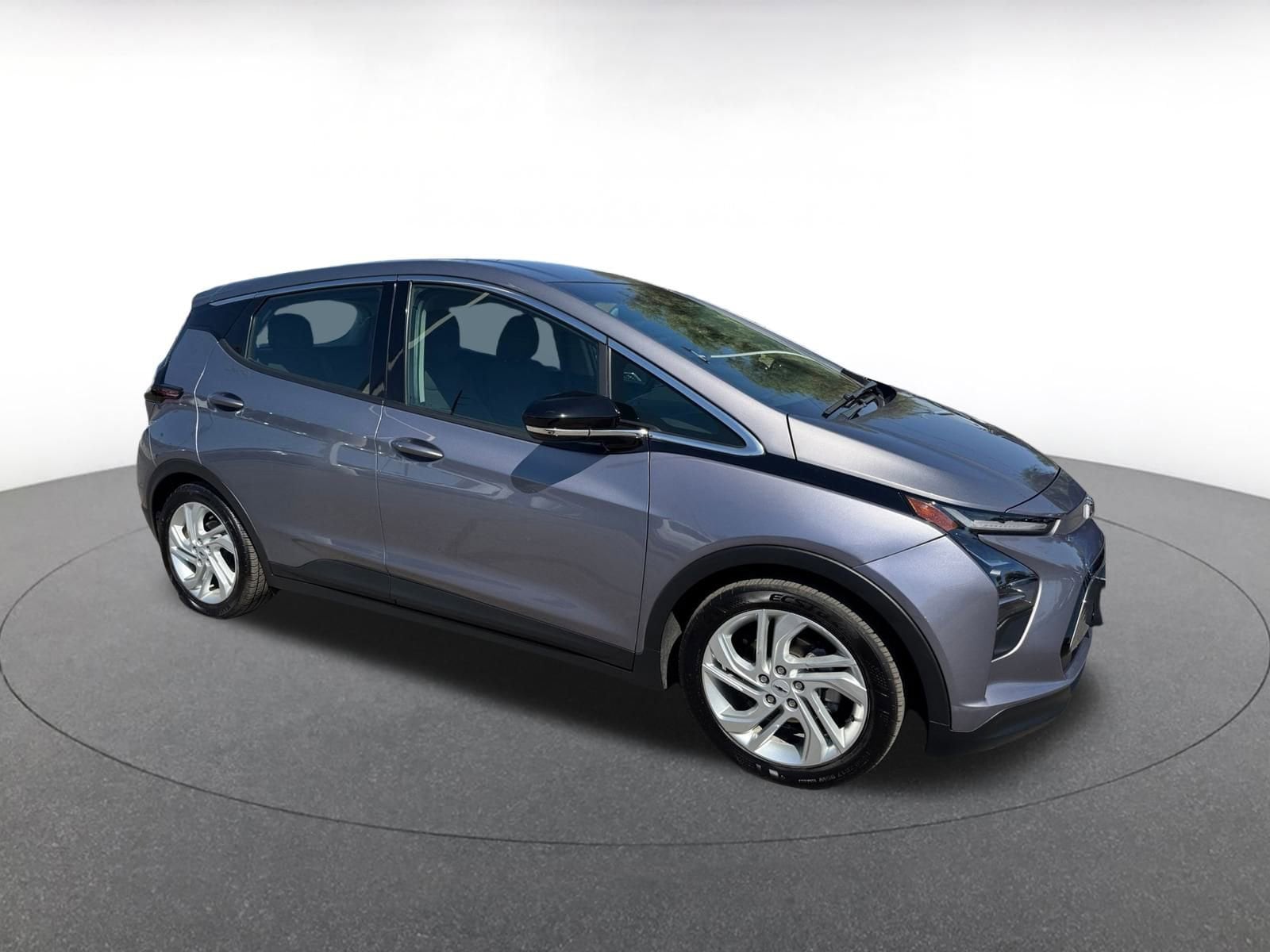 Thumbnail: 2023 Chevrolet Bolt EV - 1