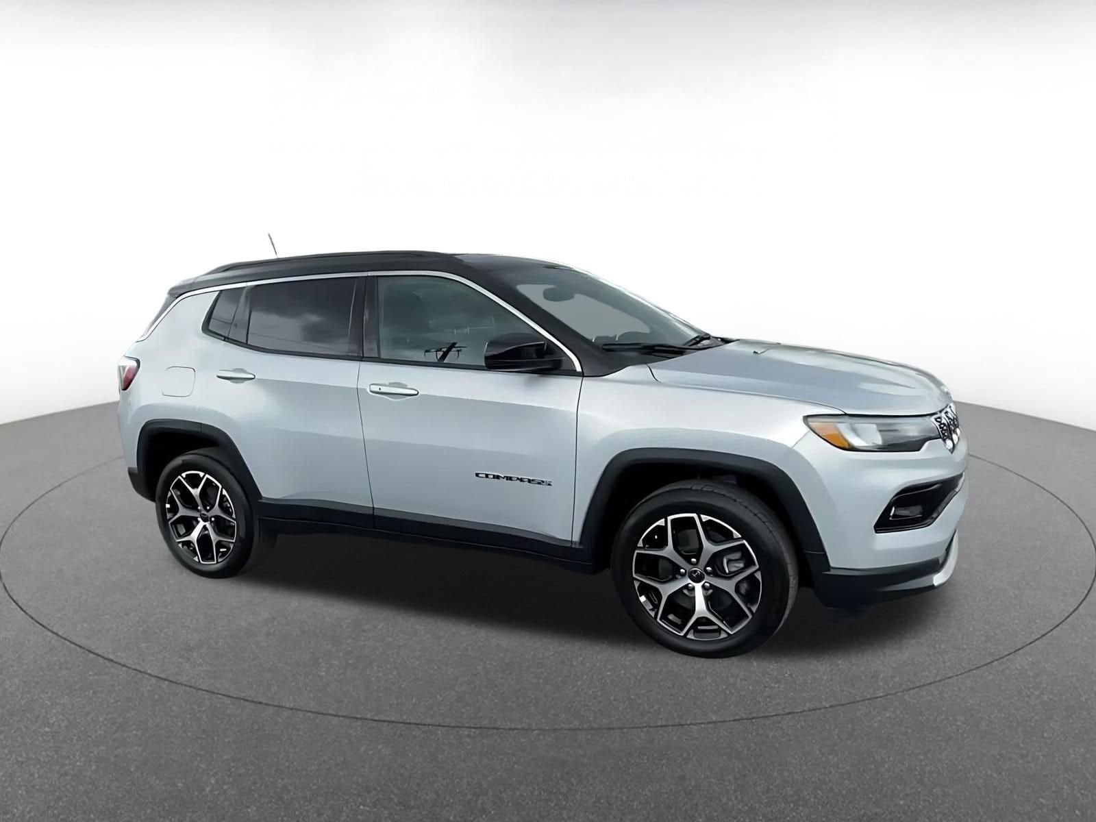 Thumbnail: 2025 Jeep Compass - 2