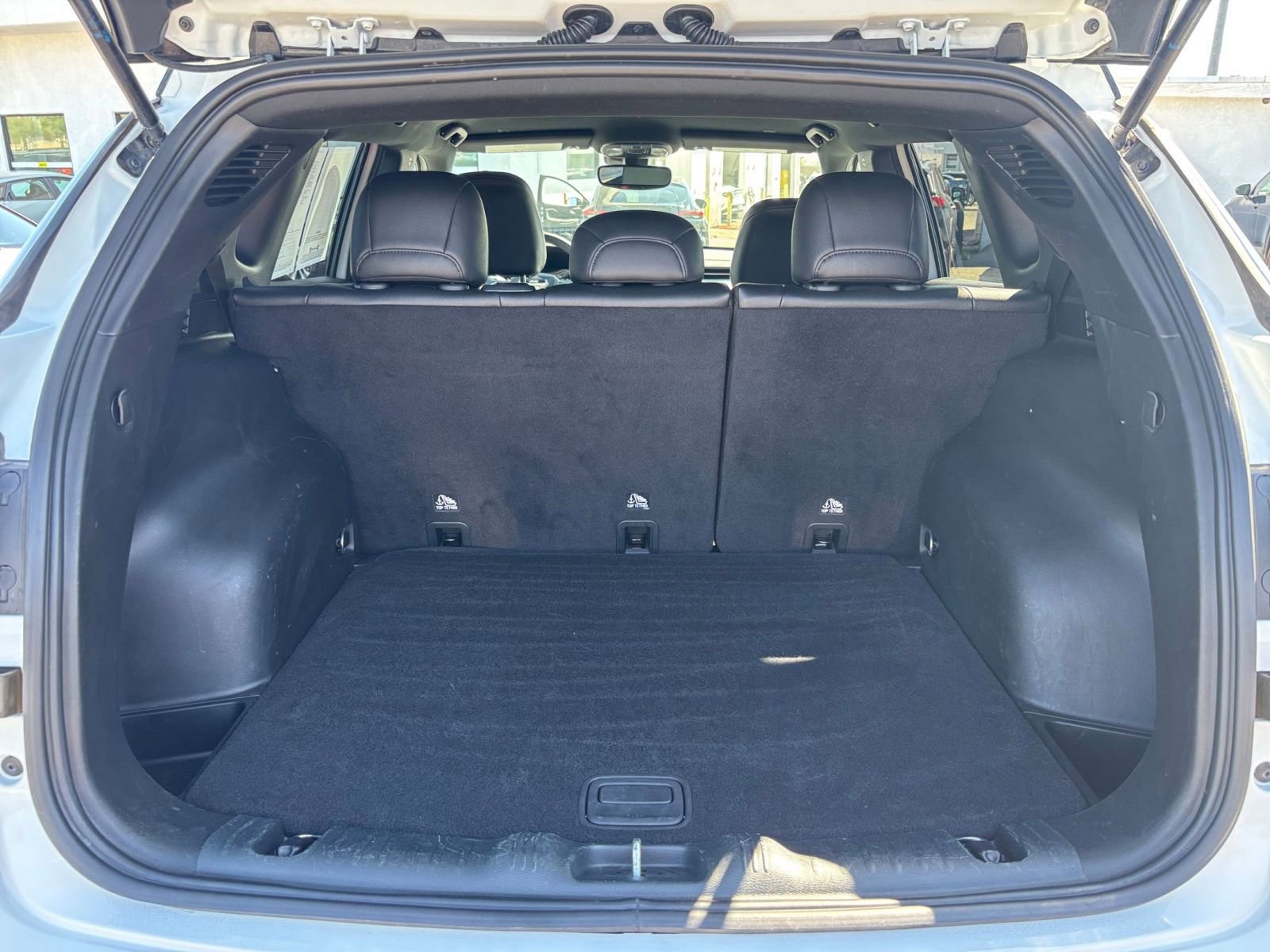 Thumbnail: 2025 Jeep Compass - 32