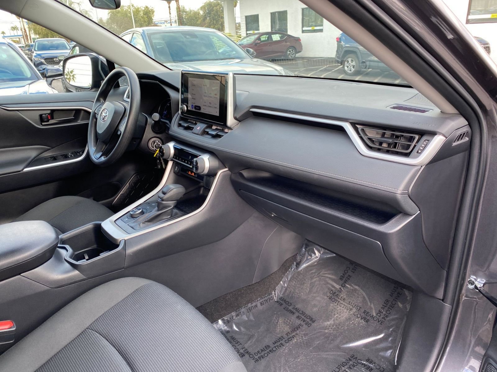 Thumbnail: 2025 Toyota RAV4 - 35