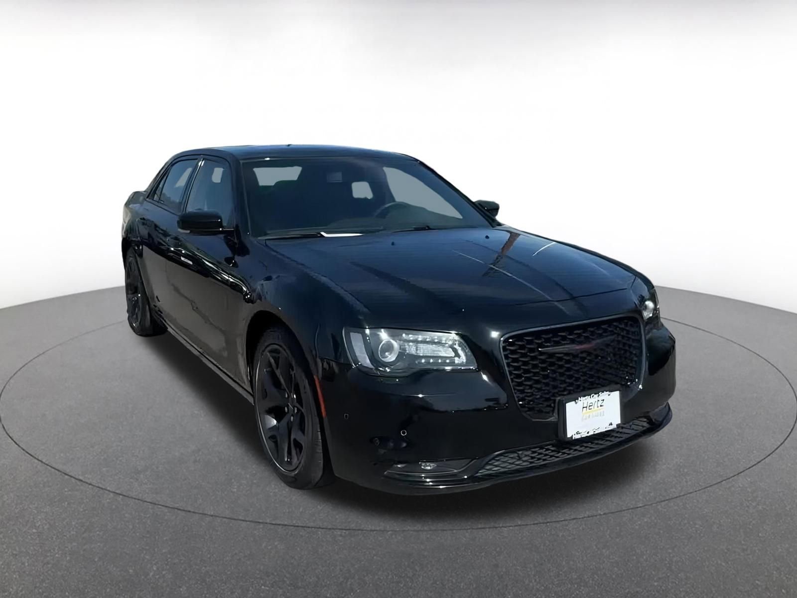 Thumbnail: 2022 Chrysler 300 - 3