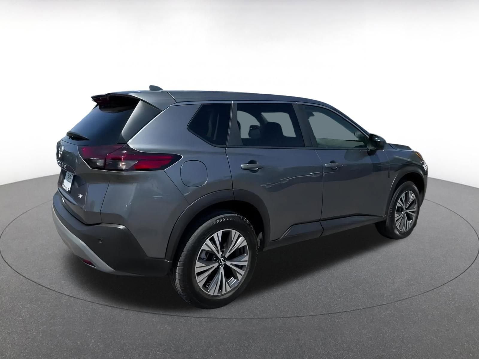 2023 Nissan Rogue SV 15