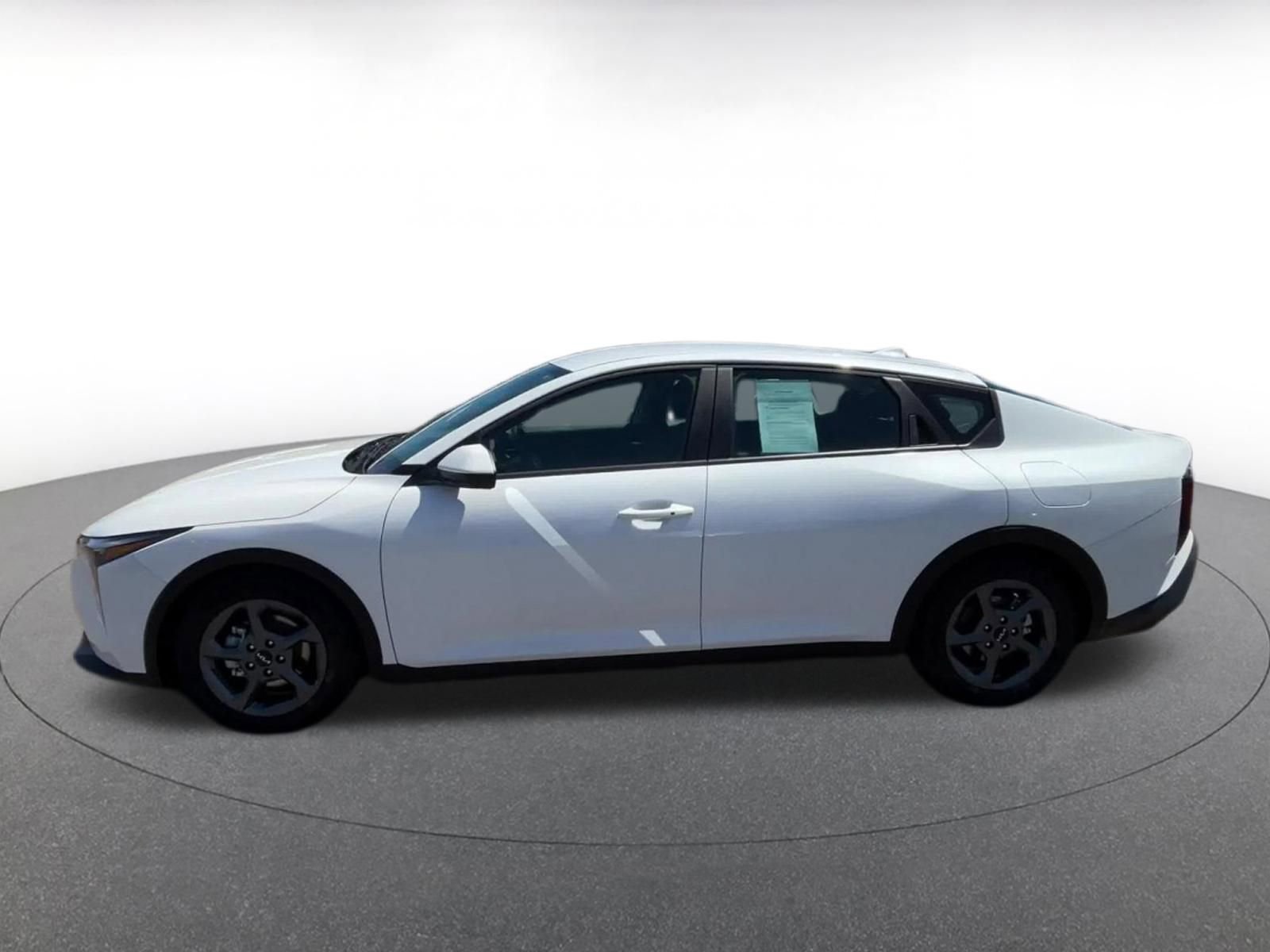 Thumbnail: 2025 Kia K4 - 9