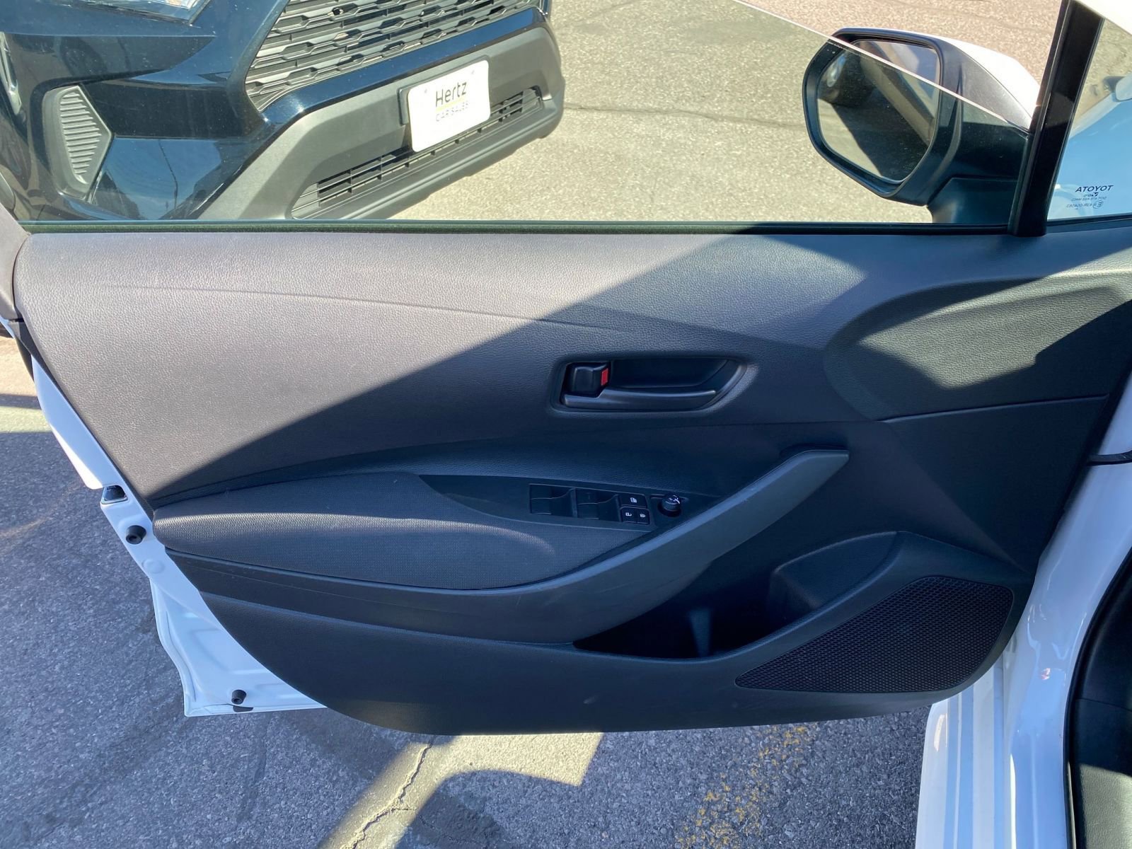 Thumbnail: 2025 Toyota Corolla - 20