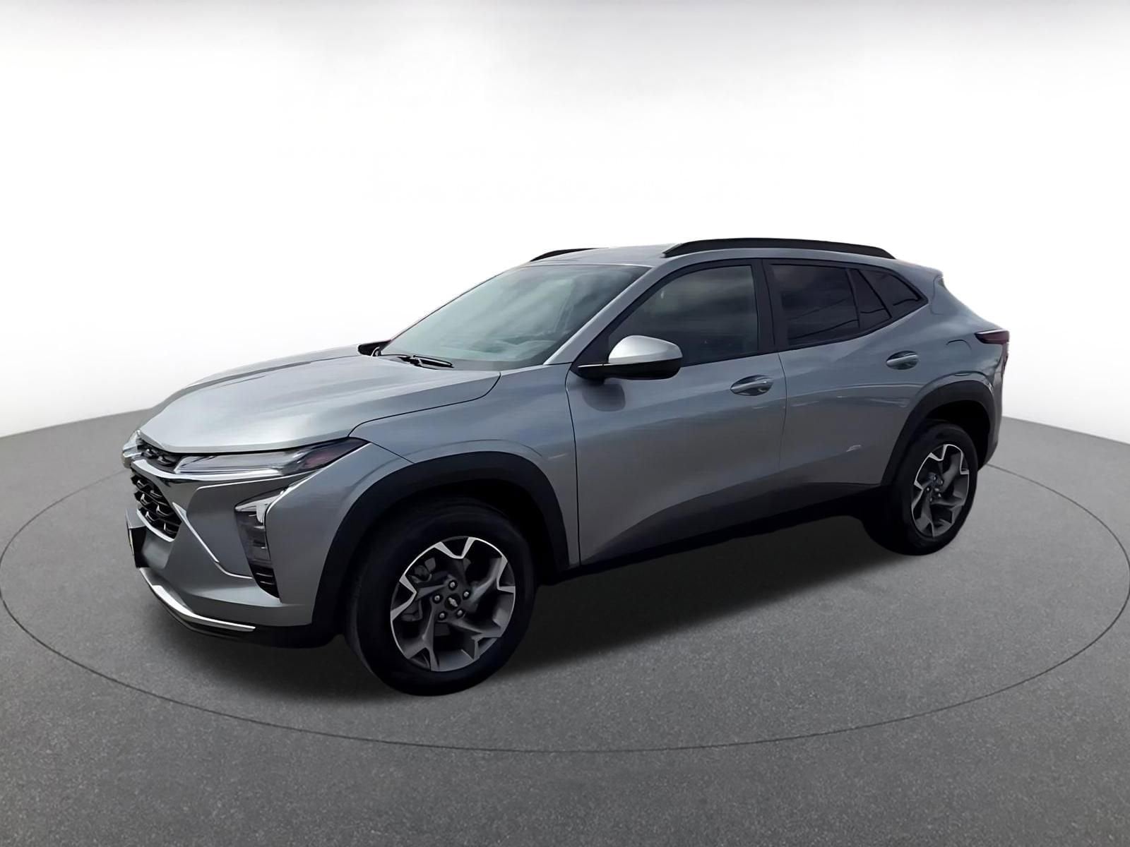 Thumbnail: 2025 Chevrolet Trax - 8