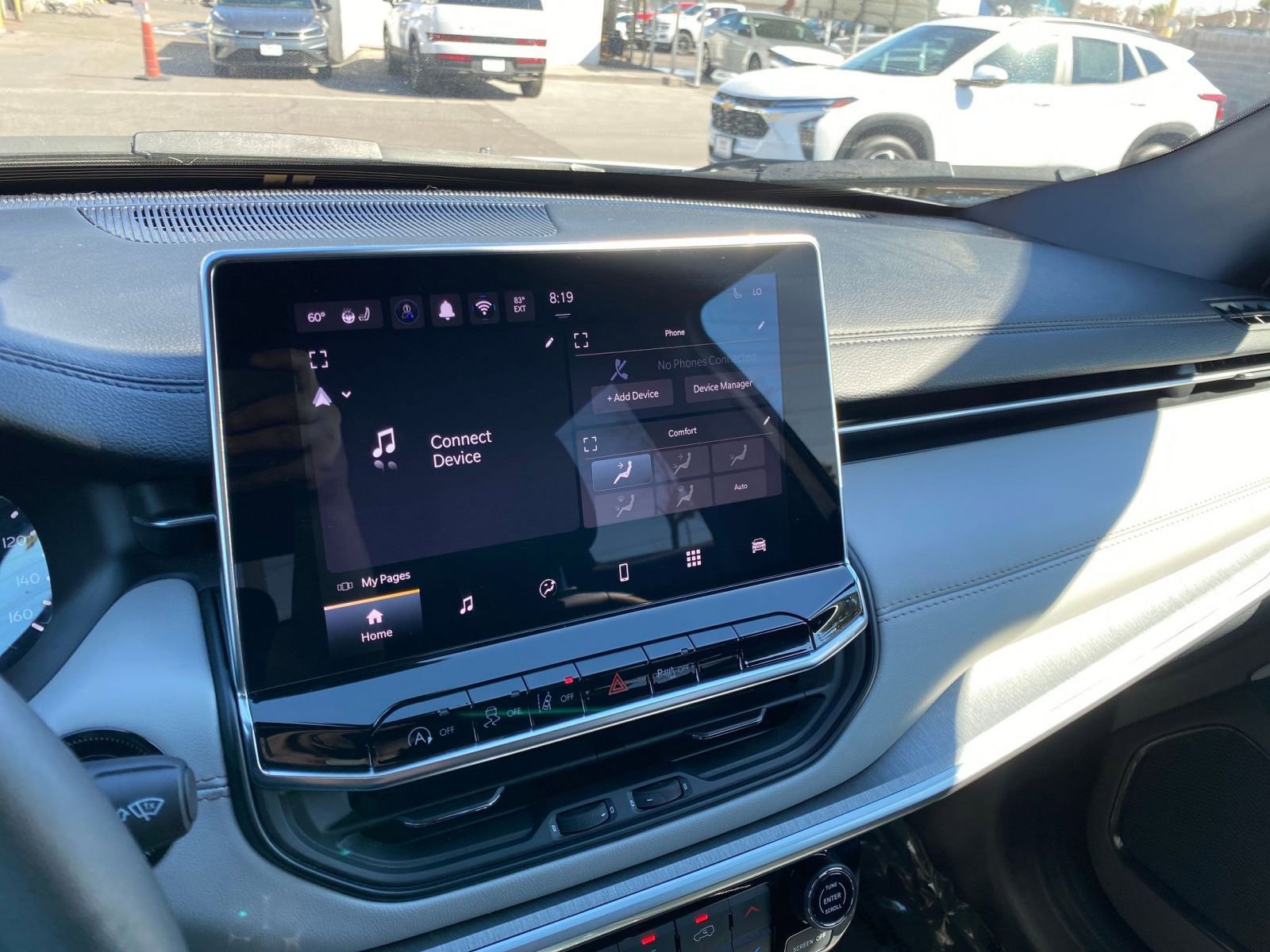 Thumbnail: 2025 Jeep Compass - 17