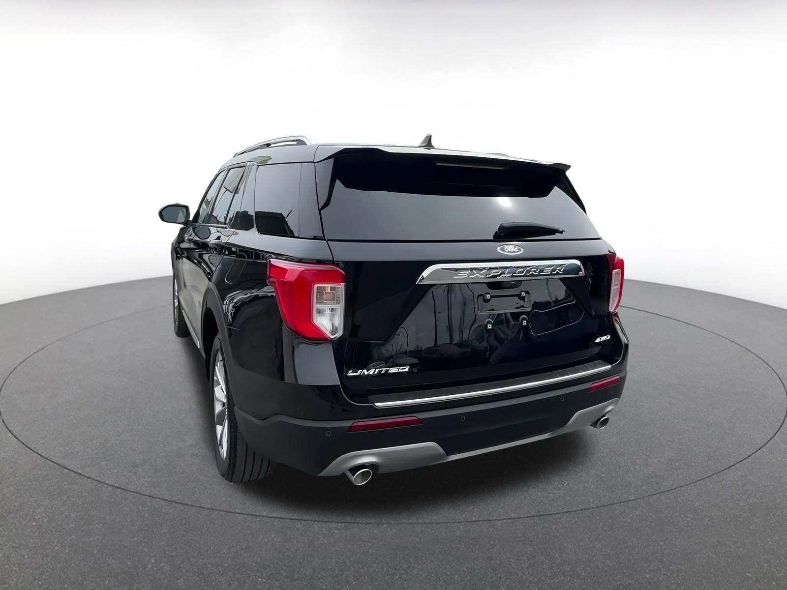 Thumbnail: 2024 Ford Explorer - 11