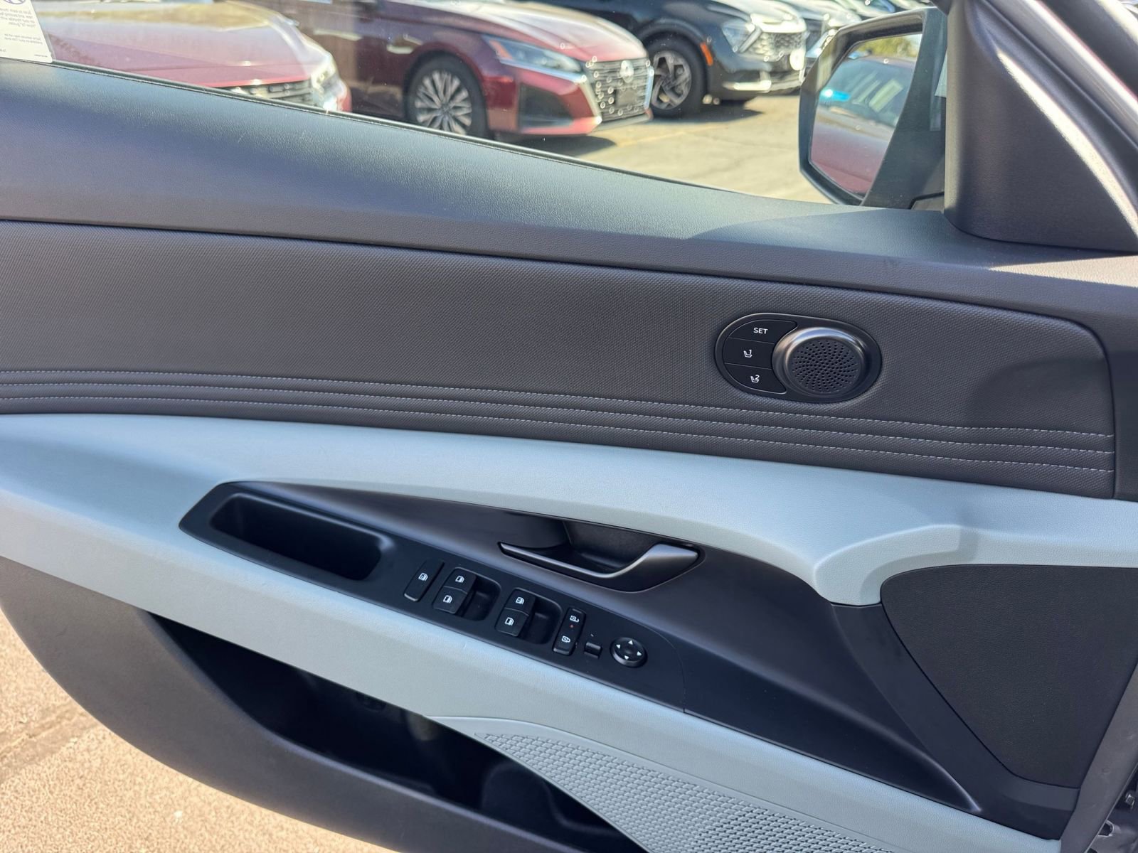 Thumbnail: 2025 Hyundai Elantra - 20