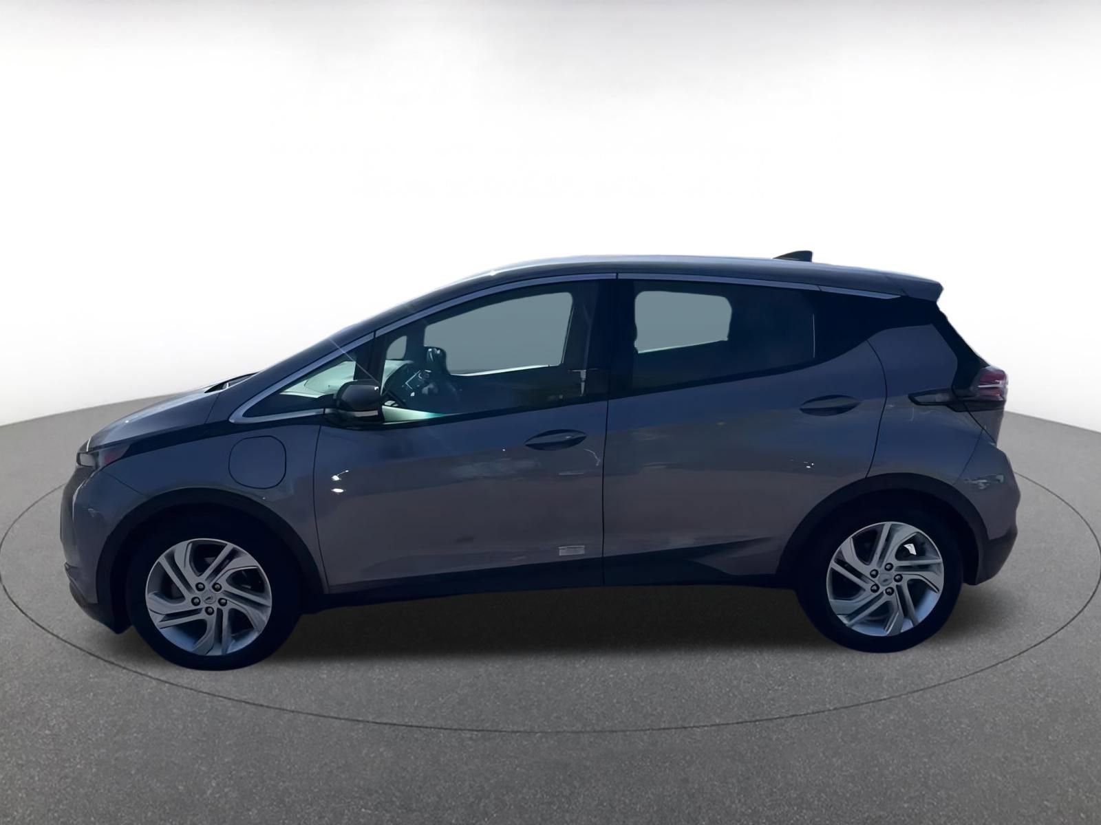 Thumbnail: 2023 Chevrolet Bolt EV - 9