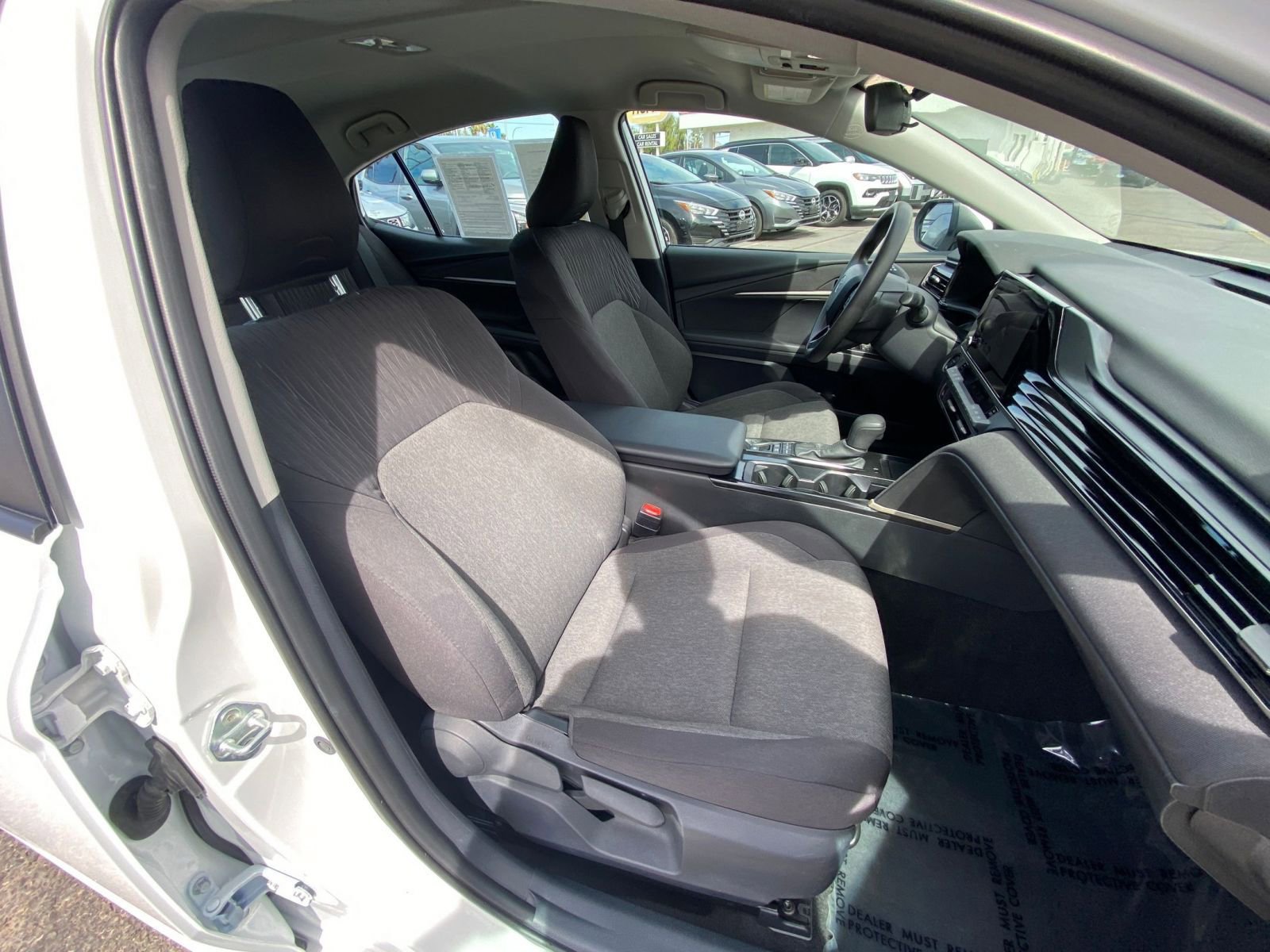 Thumbnail: 2025 Toyota Camry - 25