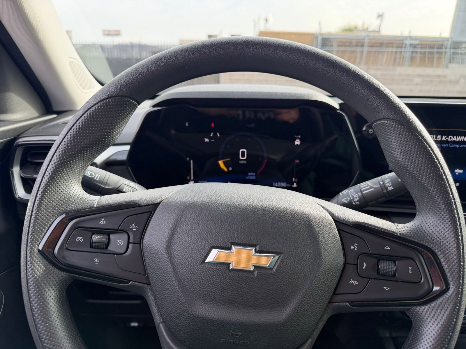 Thumbnail: 2025 Chevrolet TrailBlazer - 24