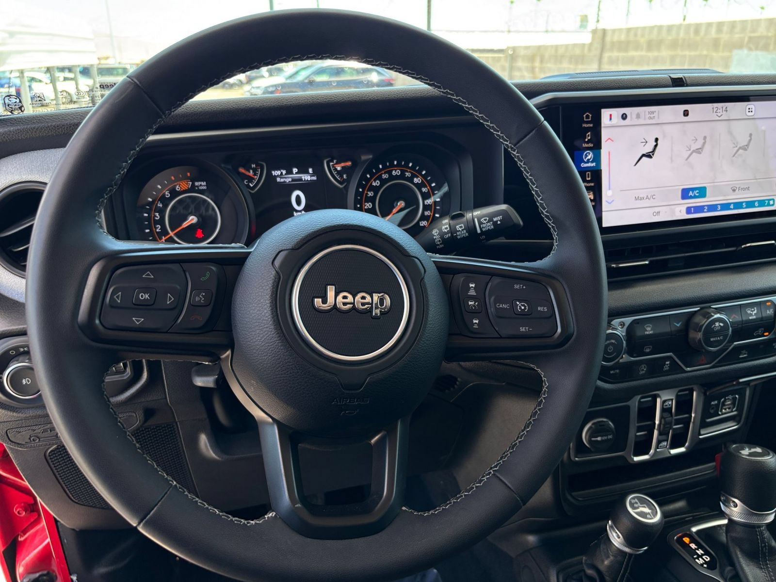 Thumbnail: 2025 Jeep Wrangler - 27