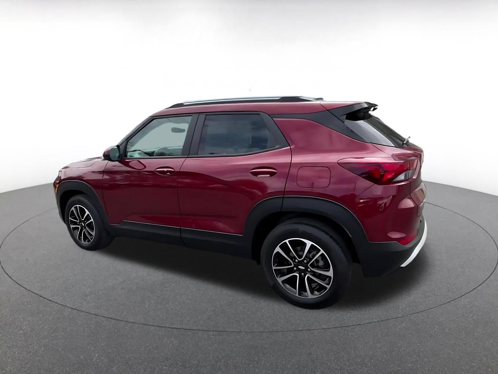 Thumbnail: 2025 Chevrolet TrailBlazer - 10