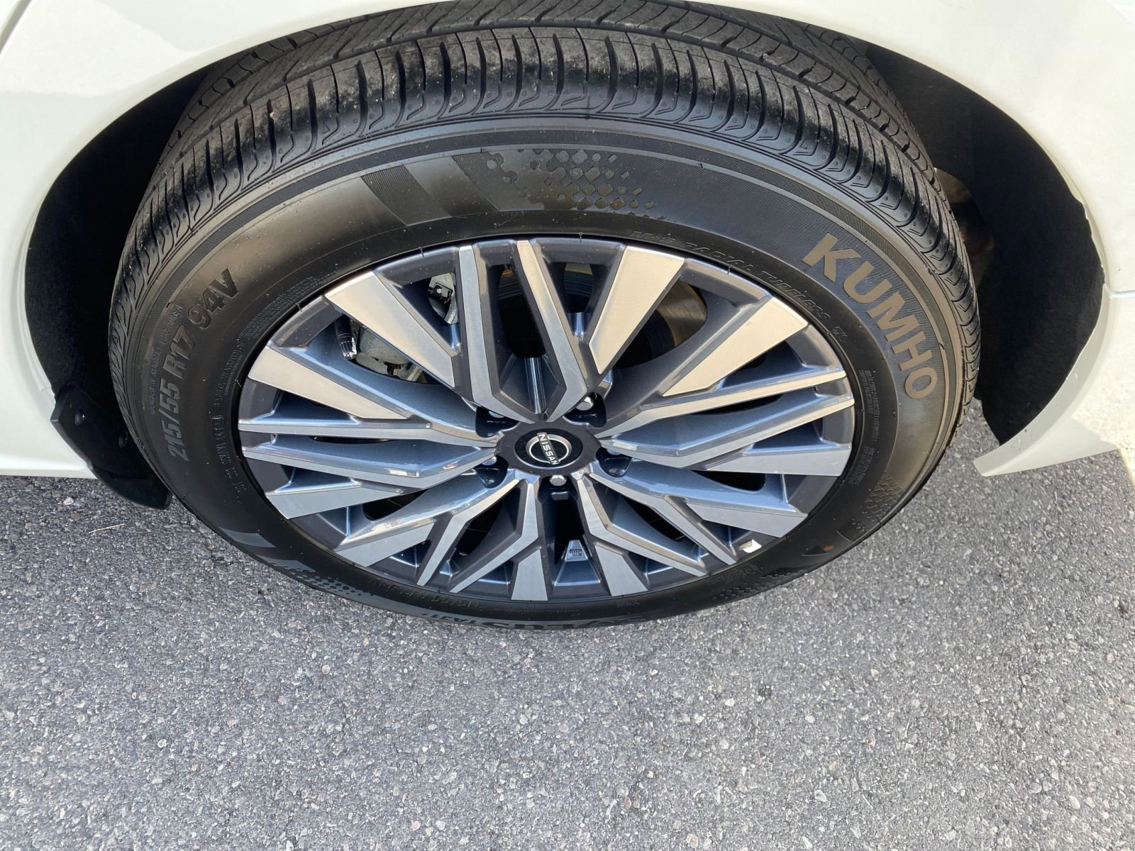 Thumbnail: 2025 Nissan Altima - 30