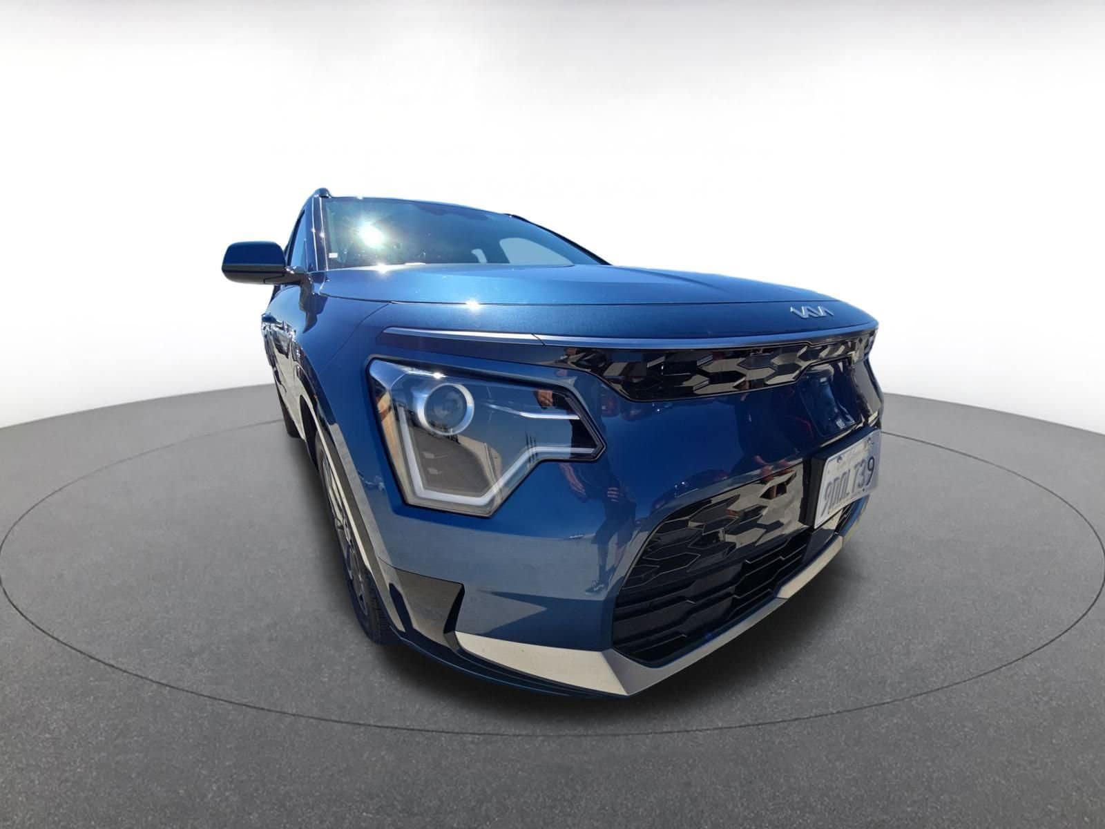Thumbnail: 2023 Kia Niro - 1