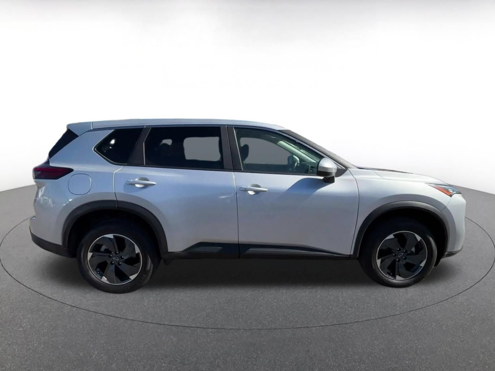 Thumbnail: 2025 Nissan Rogue - 15