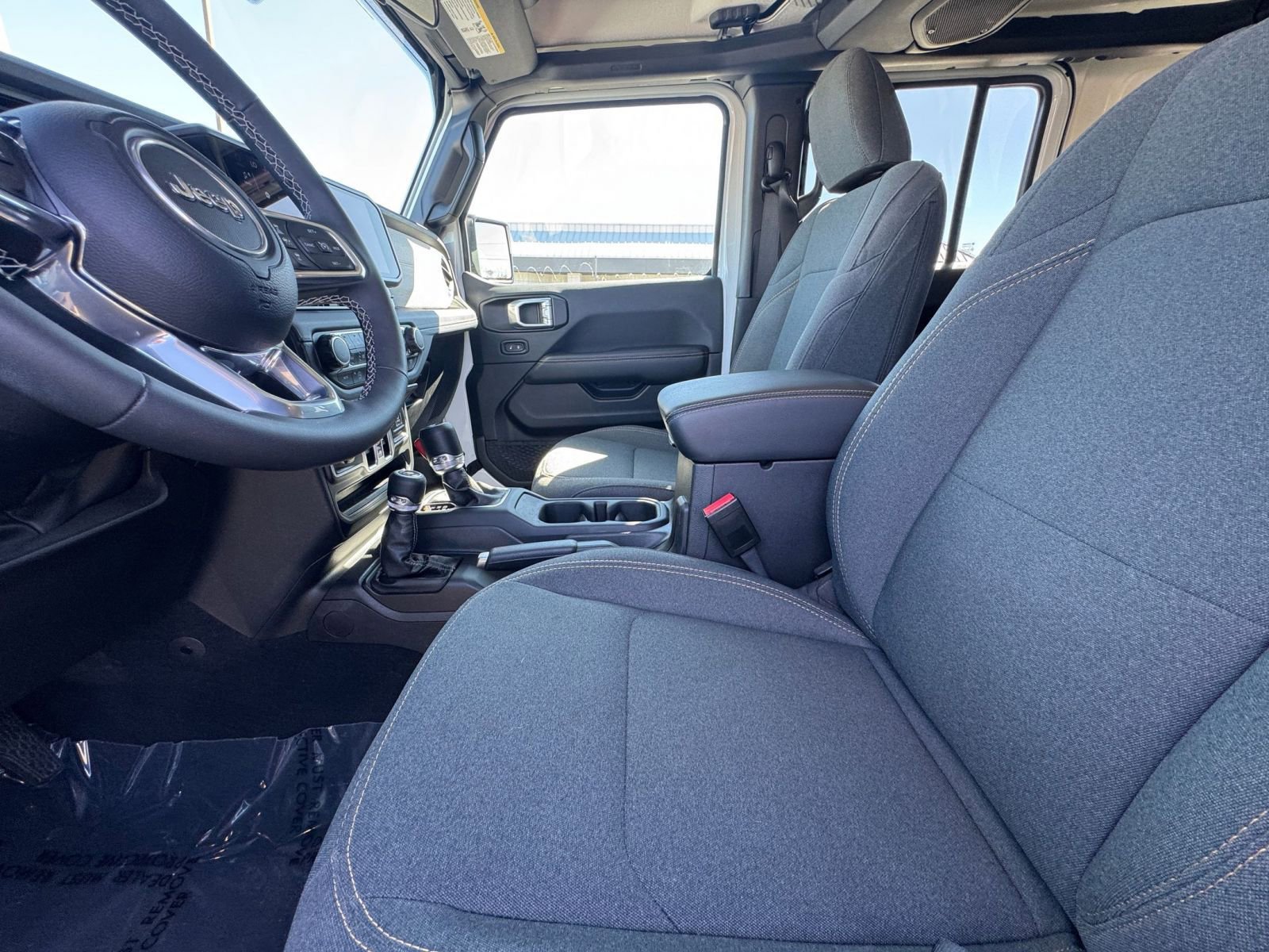 Thumbnail: 2025 Jeep Wrangler - 24